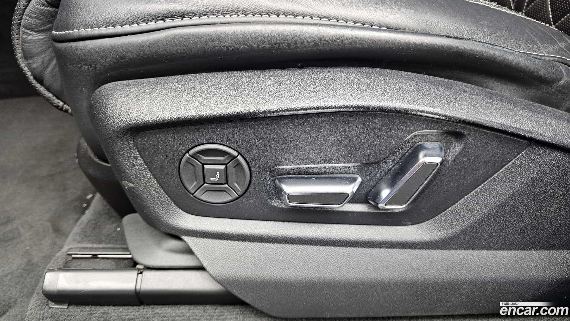 Q8 Audi 2021.7-OPTION-040