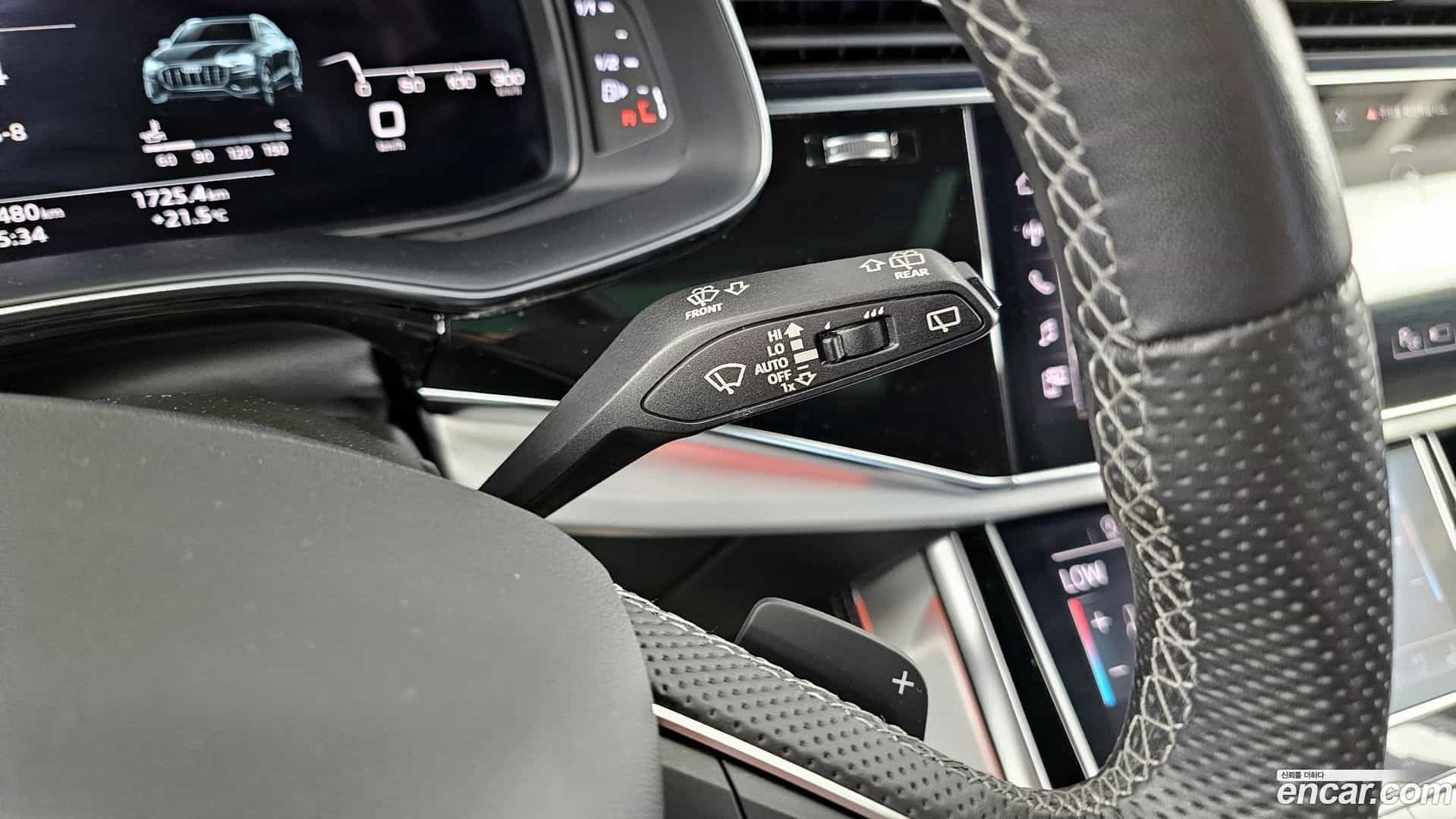 Q8 Audi 2021.7-OPTION-047
