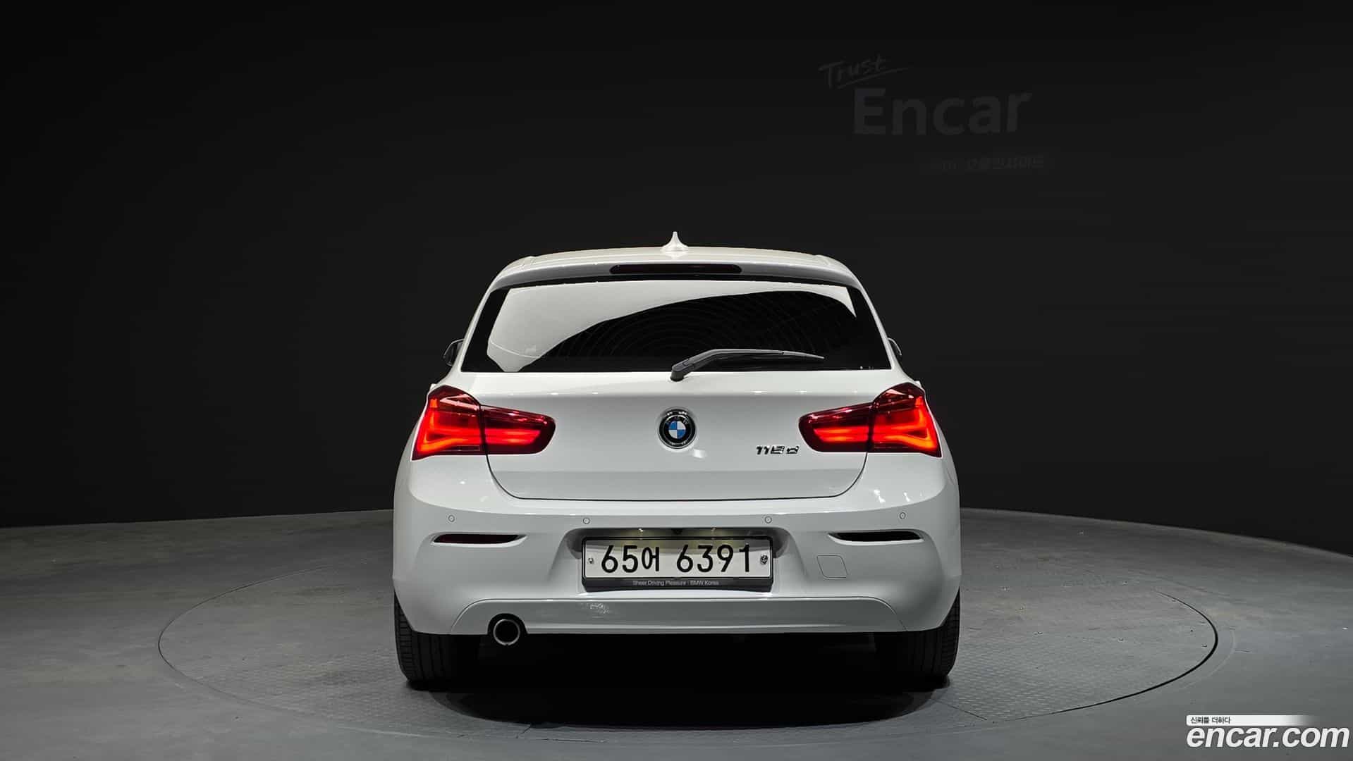1-Series BMW 2017.4-OUTER-004