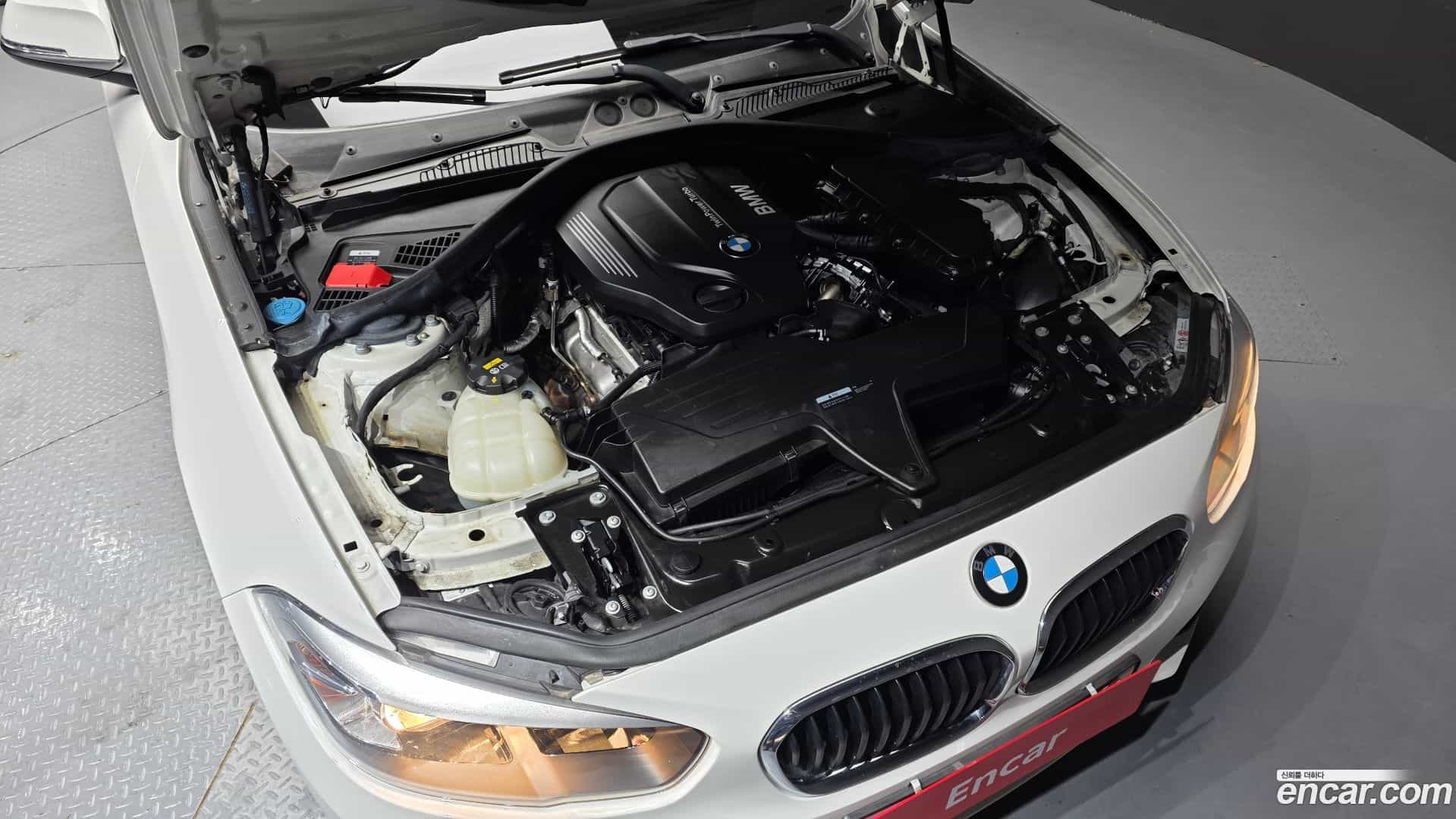 1-Series BMW 2017.4-OUTER-006