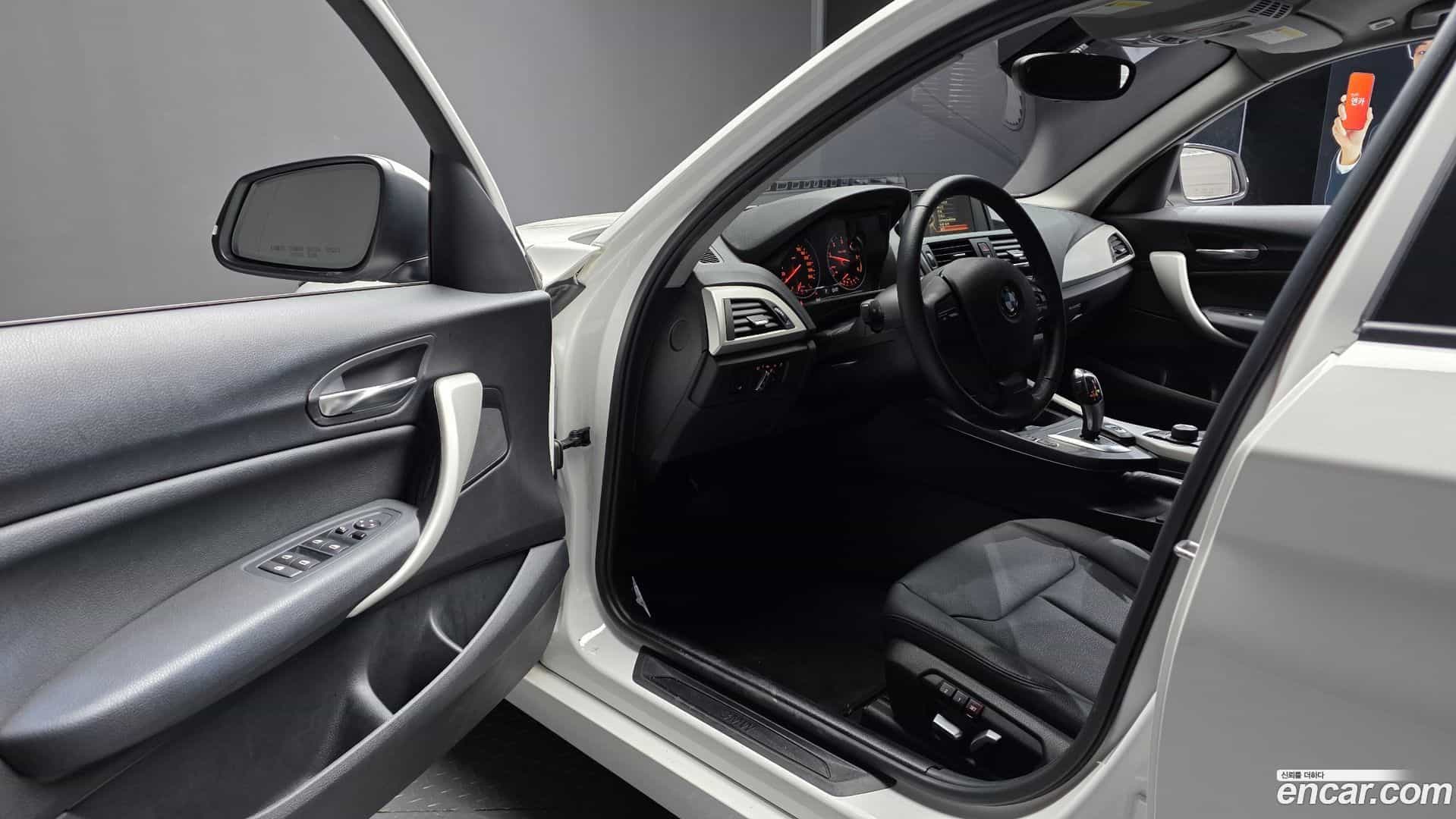 1-Series BMW 2017.4-INNER-010