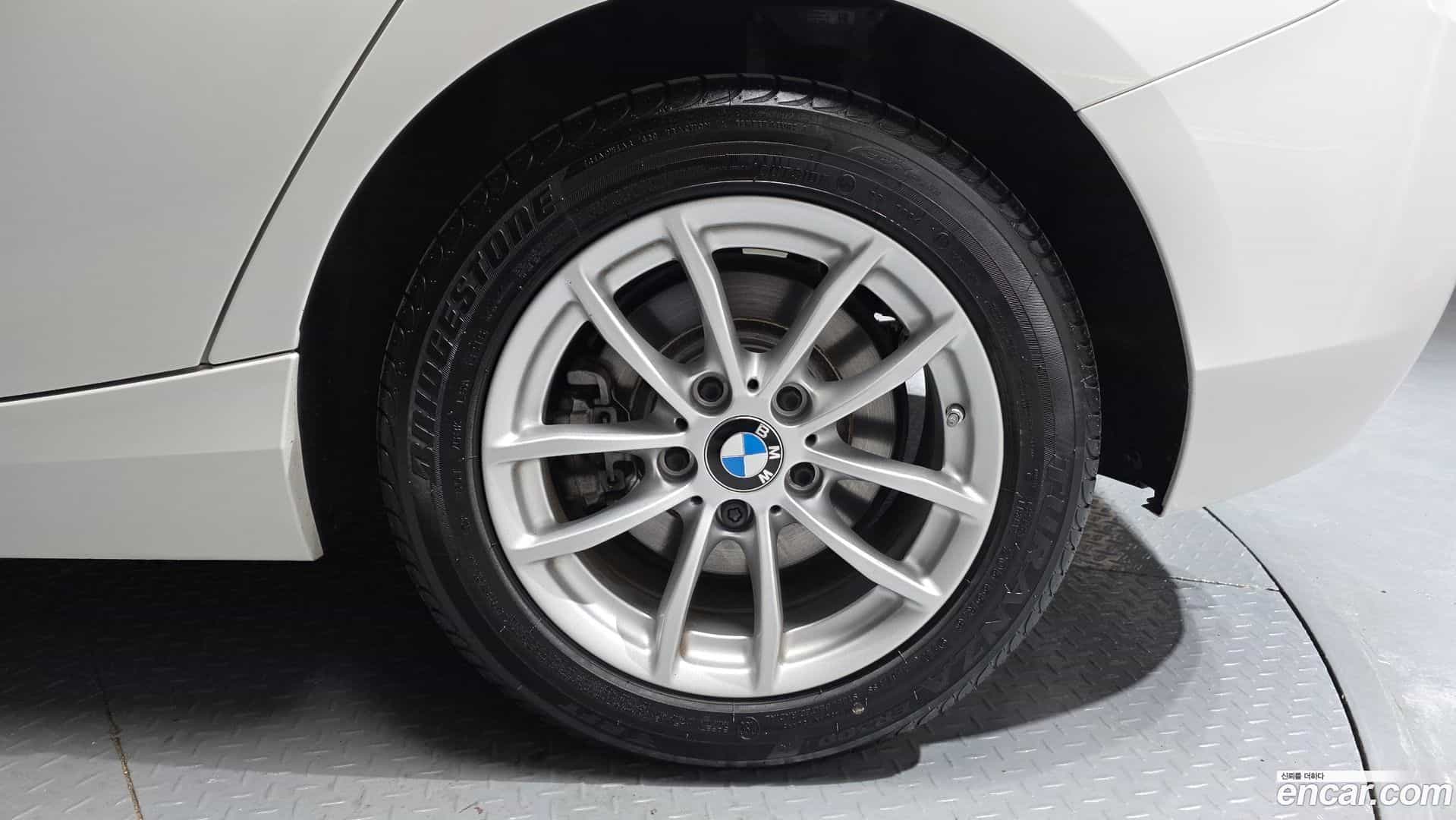 1-Series BMW 2017.4-OUTER-031
