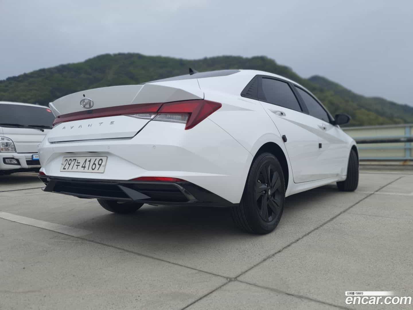 AVANTE Hyundai 2022.9-INNER-007