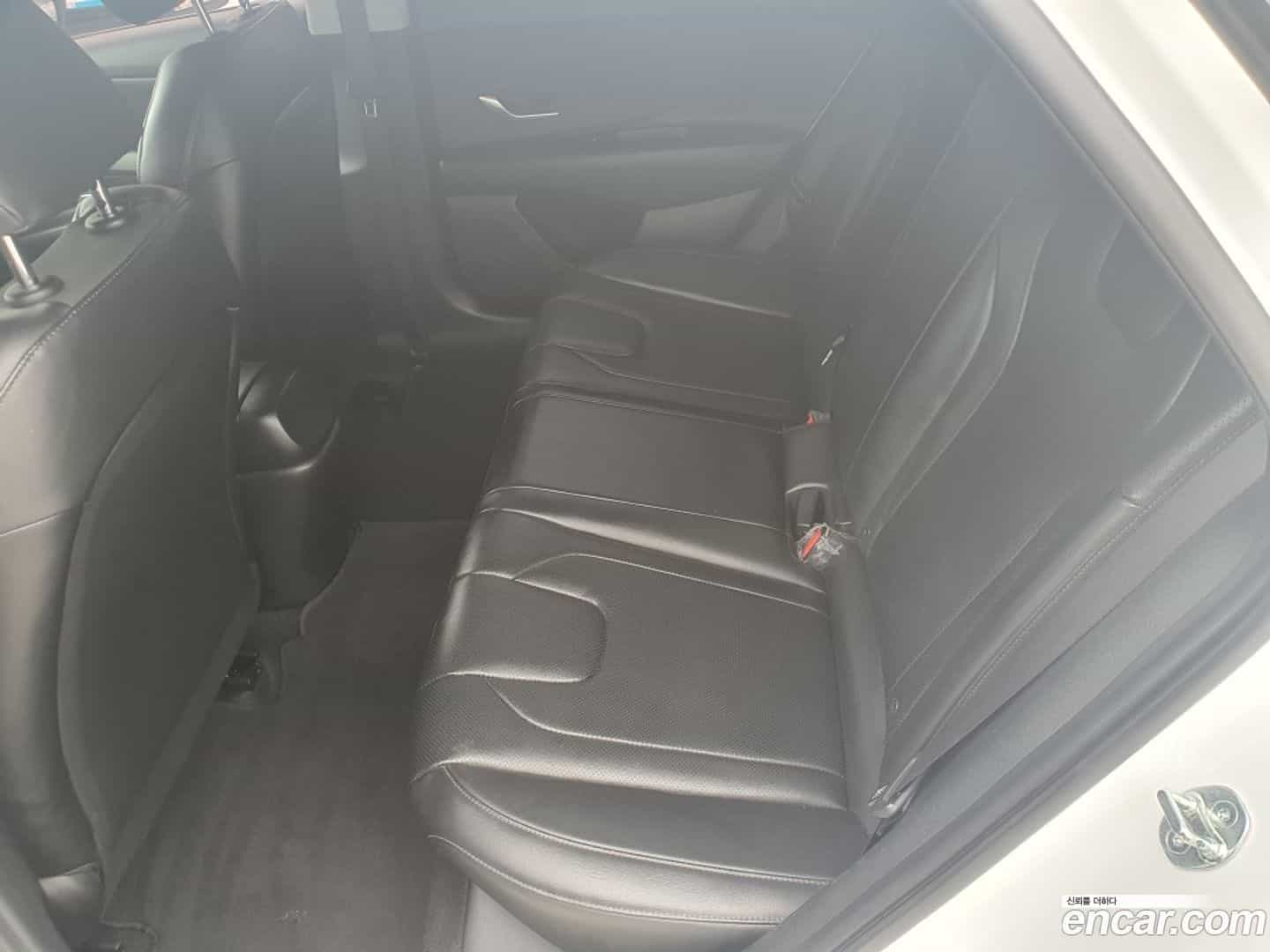 AVANTE Hyundai 2022.9-OPTION-021