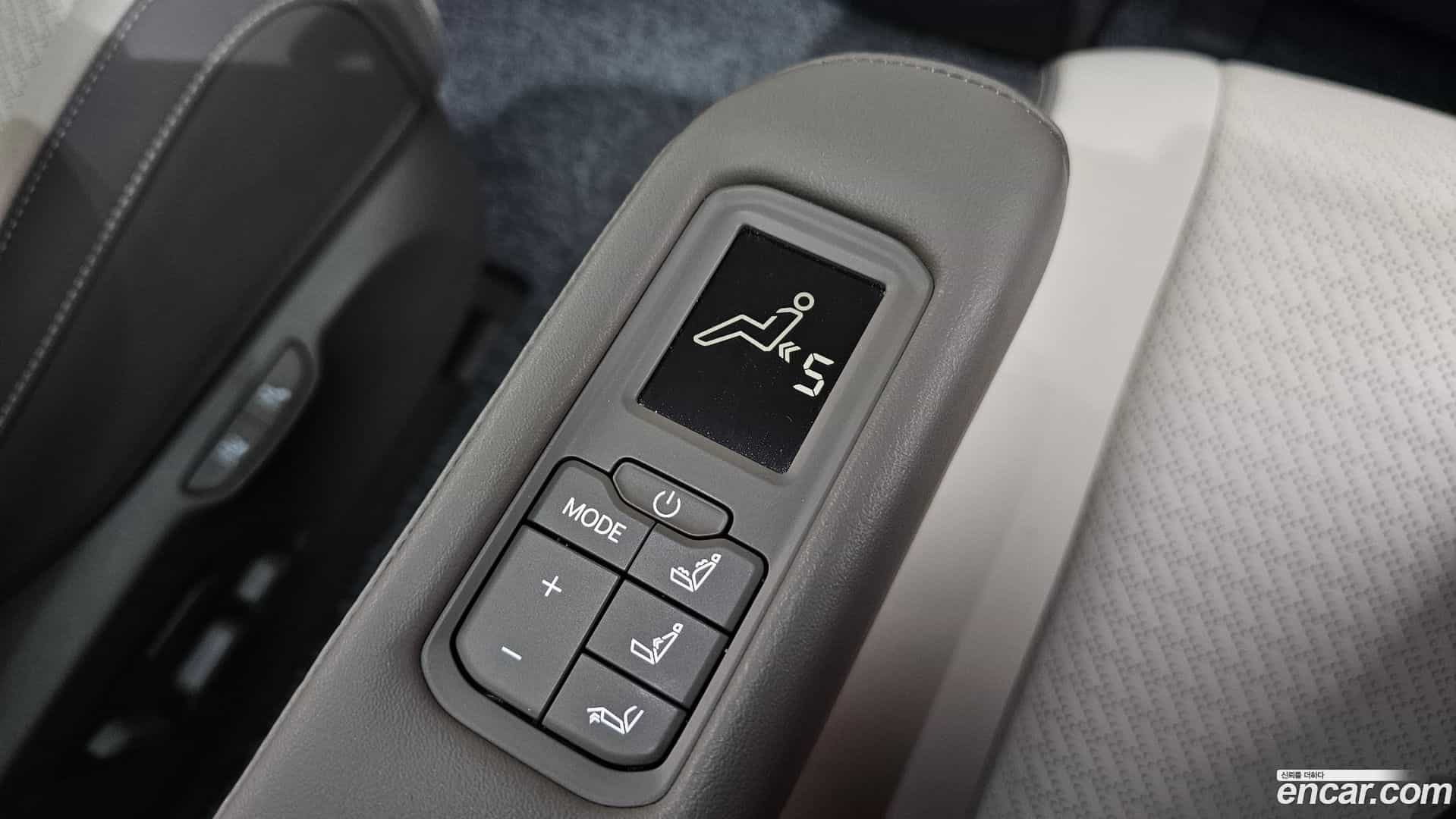 Canival Kia 2024.8-OPTION-023