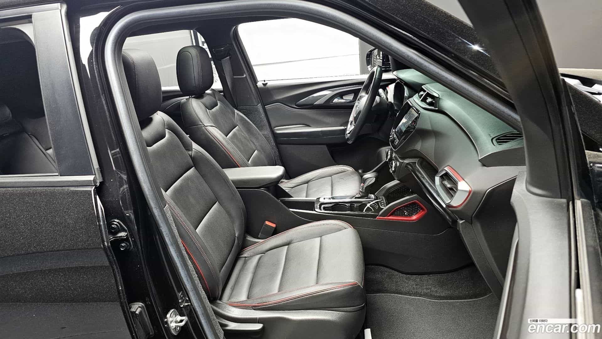 Trailblazer Chevrolet 2021.4-INNER-010