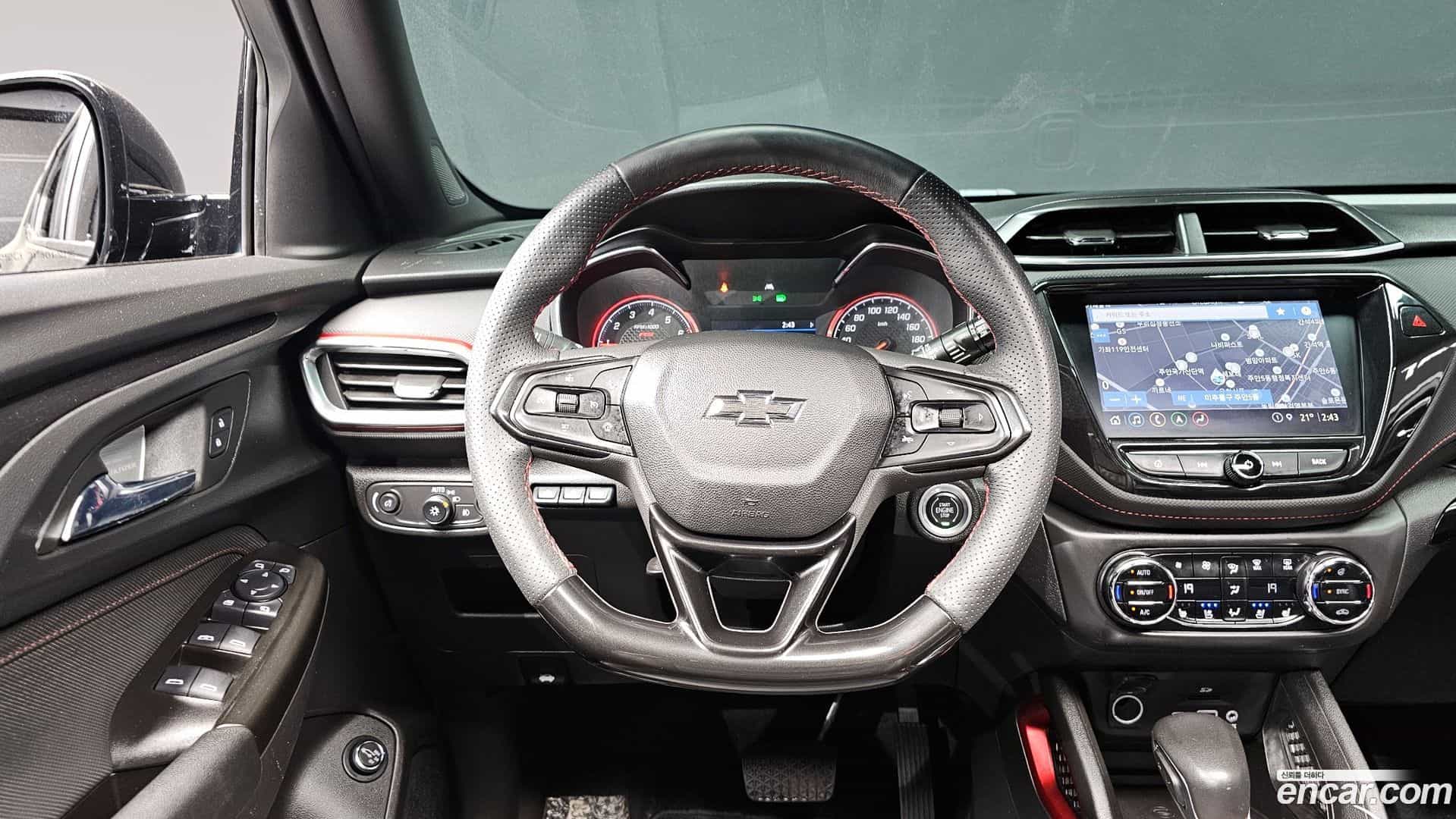 Trailblazer Chevrolet 2021.4-OPTION-016
