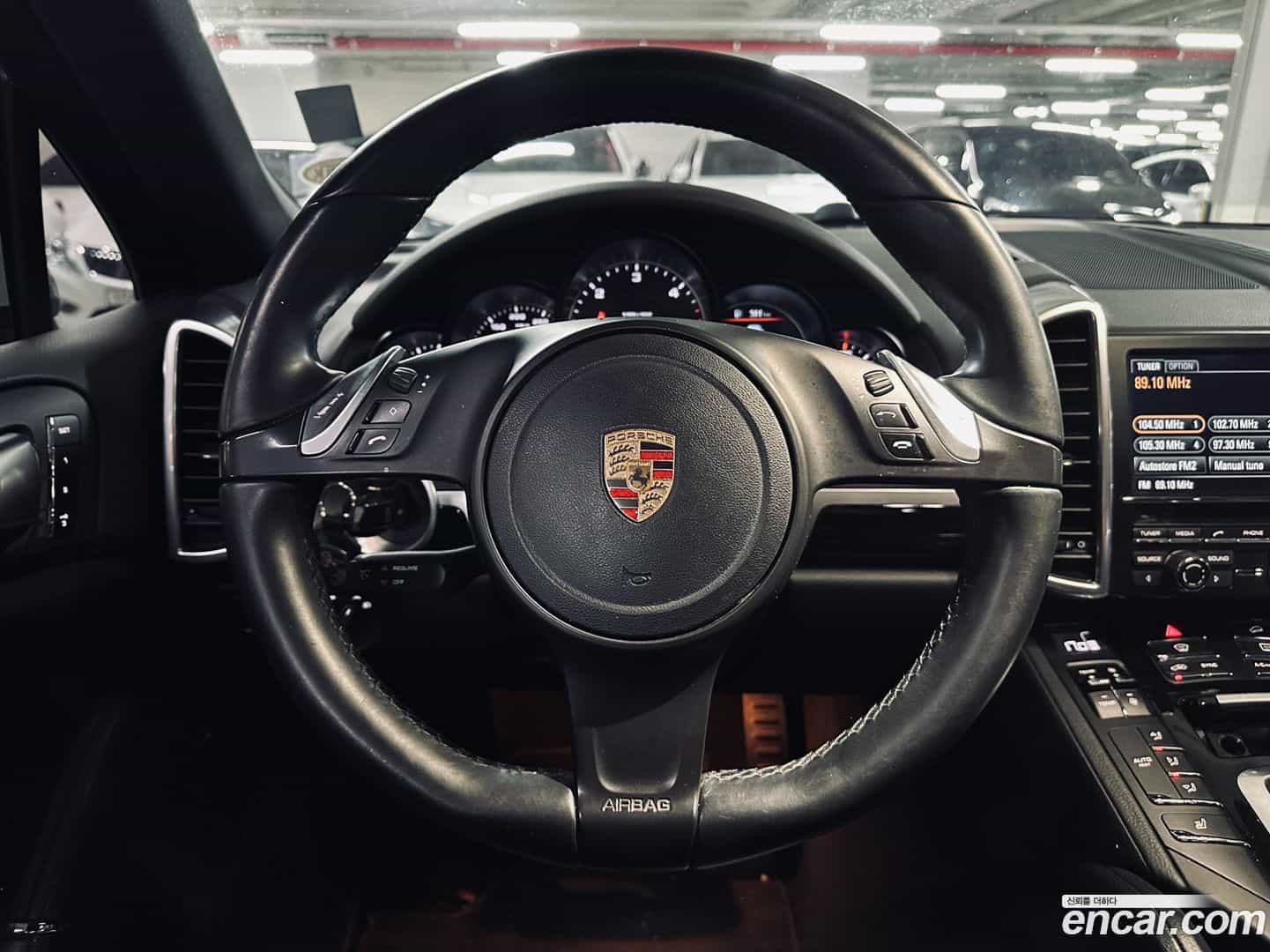 Cayenne Porsche 2013.10-OPTION-016