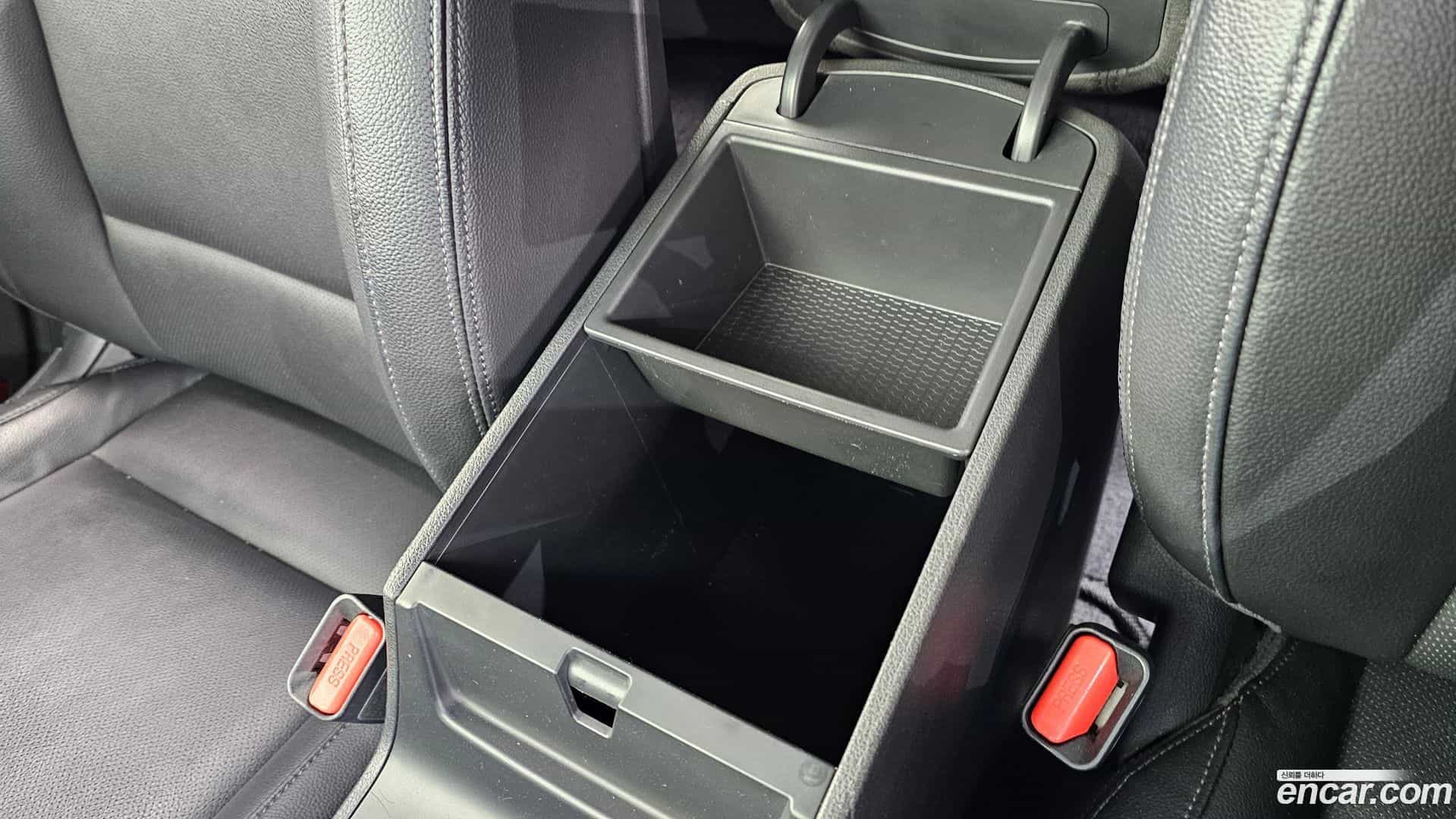 Tucson Hyundai 2015.3-OPTION-043