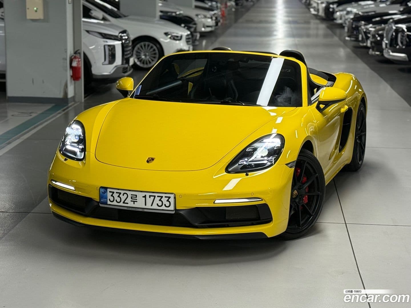 Main__Slider__Photo:718 Porsche 2021.5-0