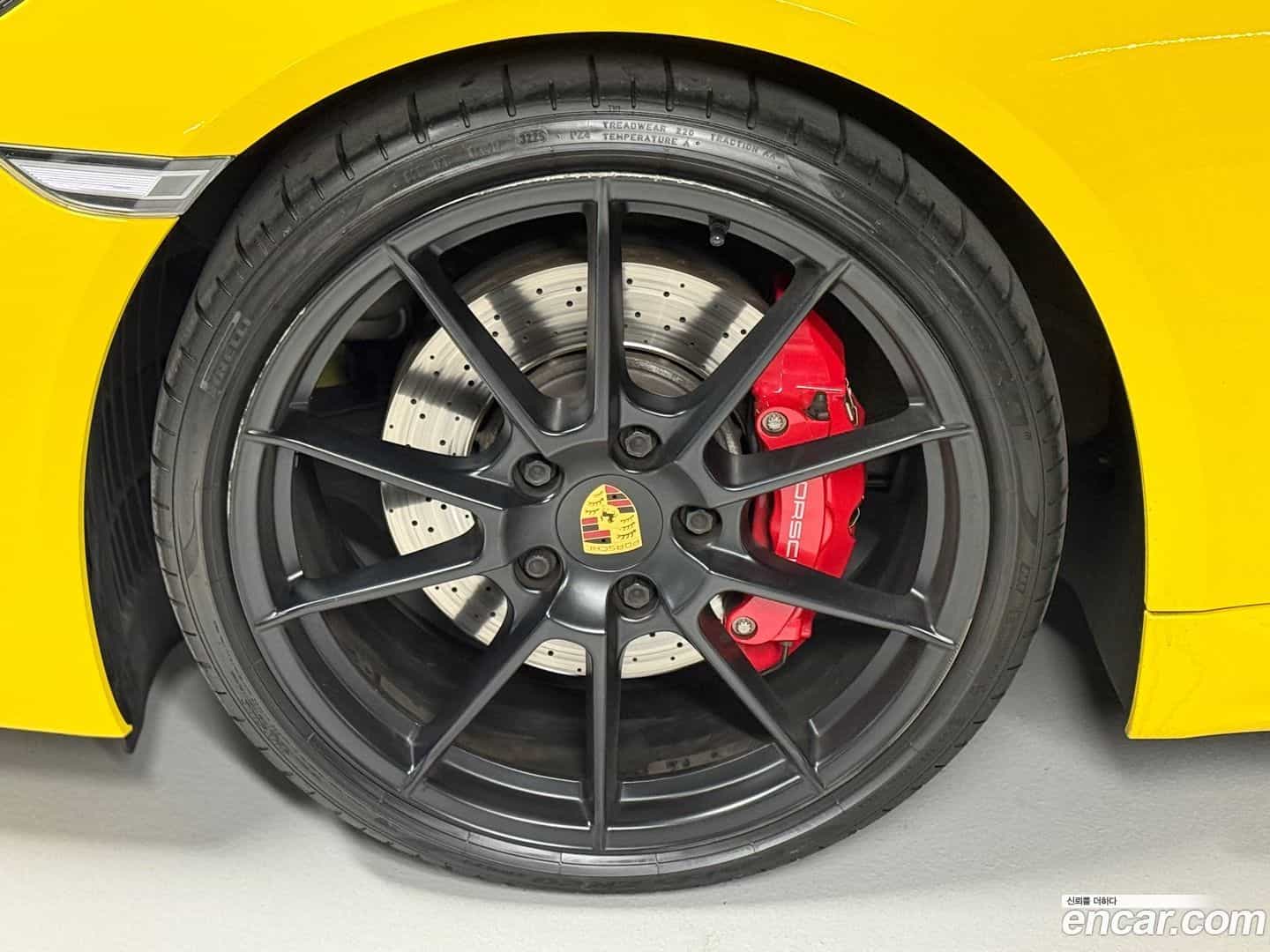 718 Porsche 2021.5-OPTION-019
