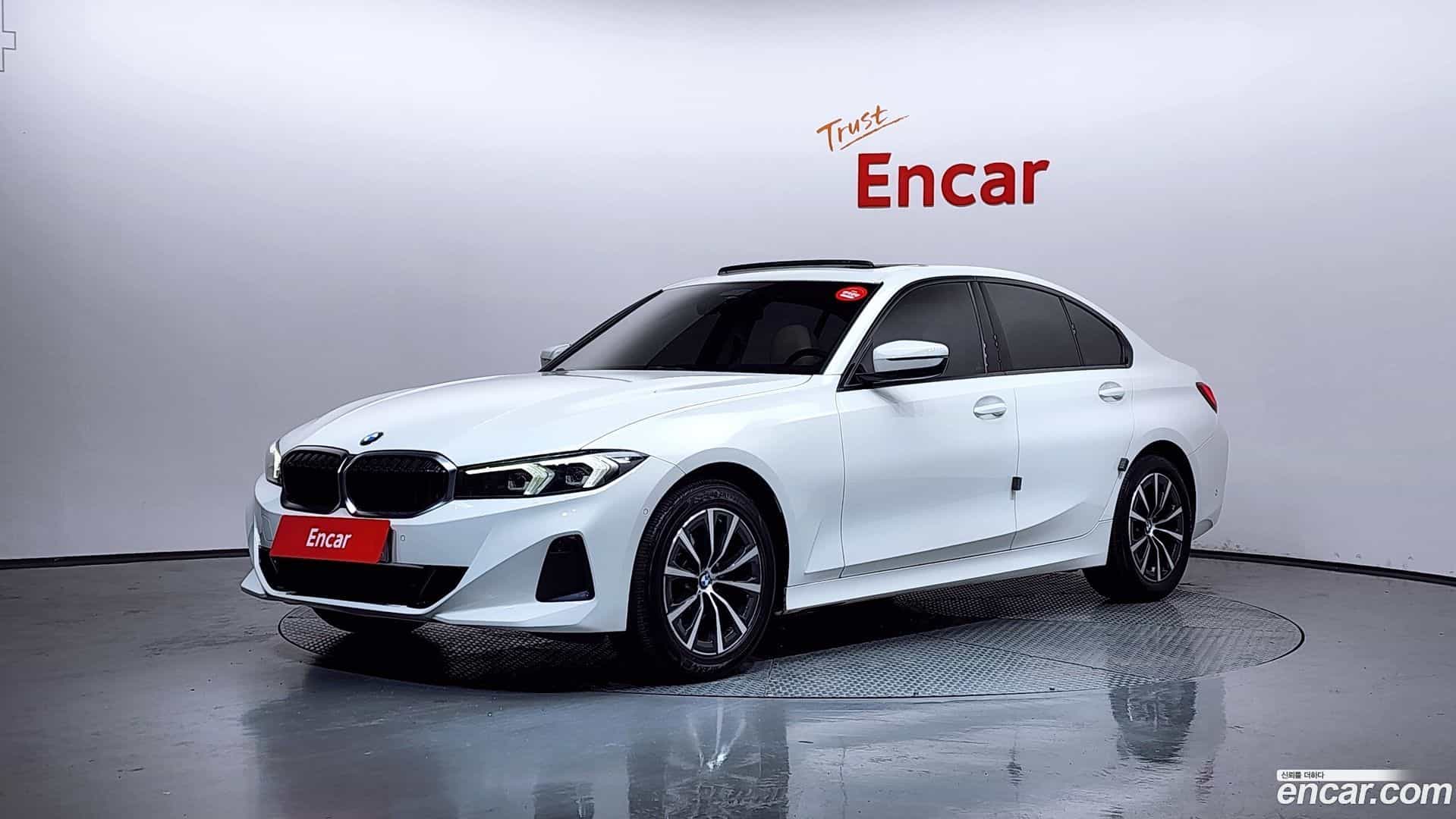 3-Series BMW 2023.5-OUTER-001