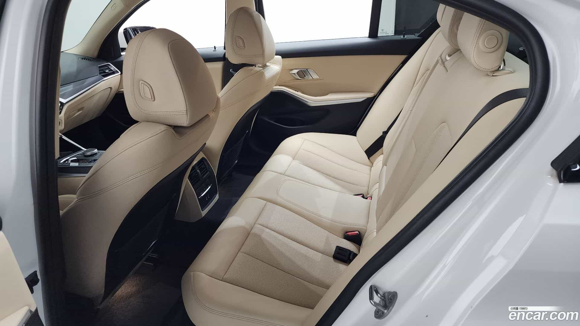 3-Series BMW 2023.5-OPTION-045