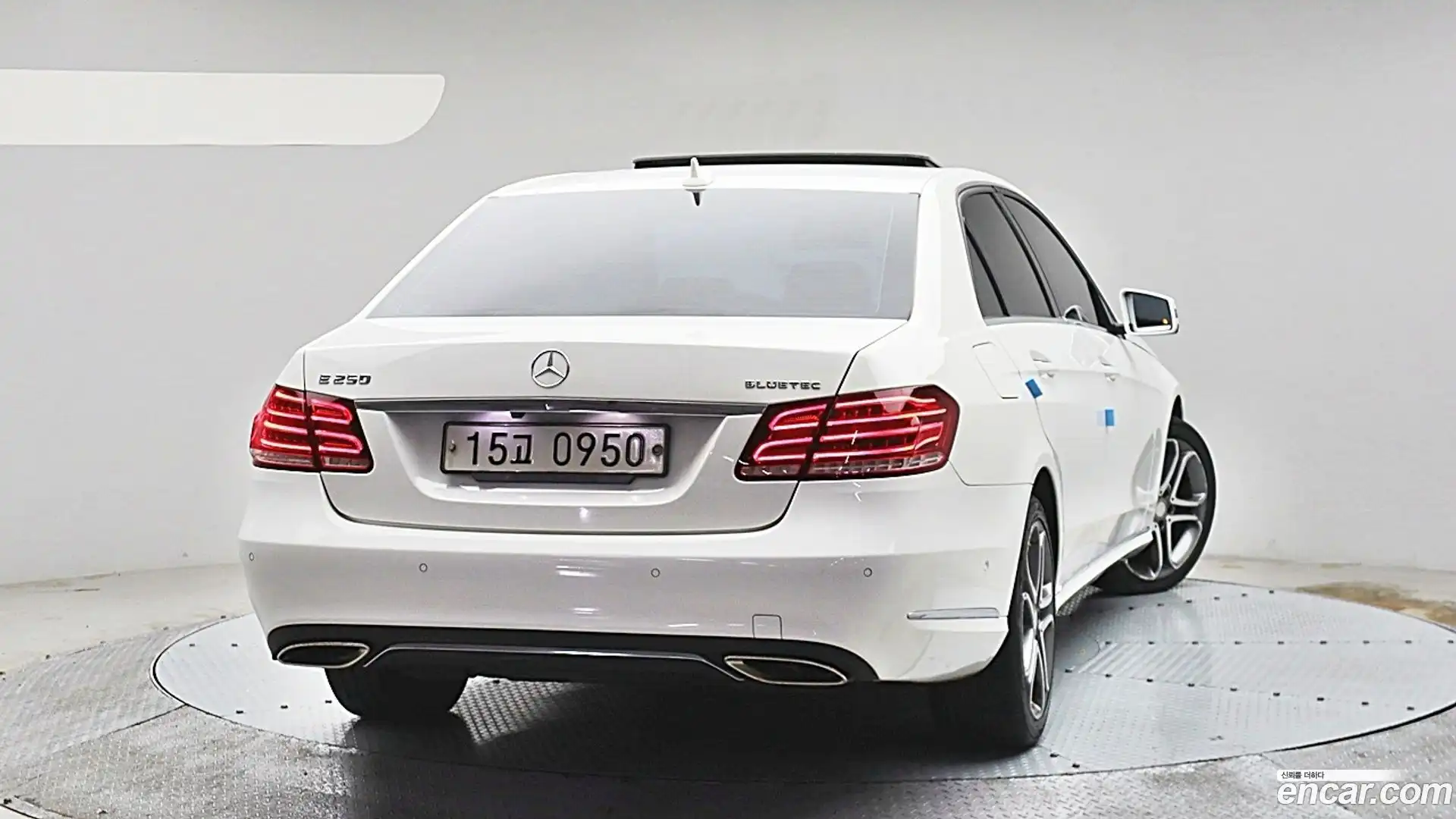 E-Class Mercedes-Benz 2016.2-OUTER-002