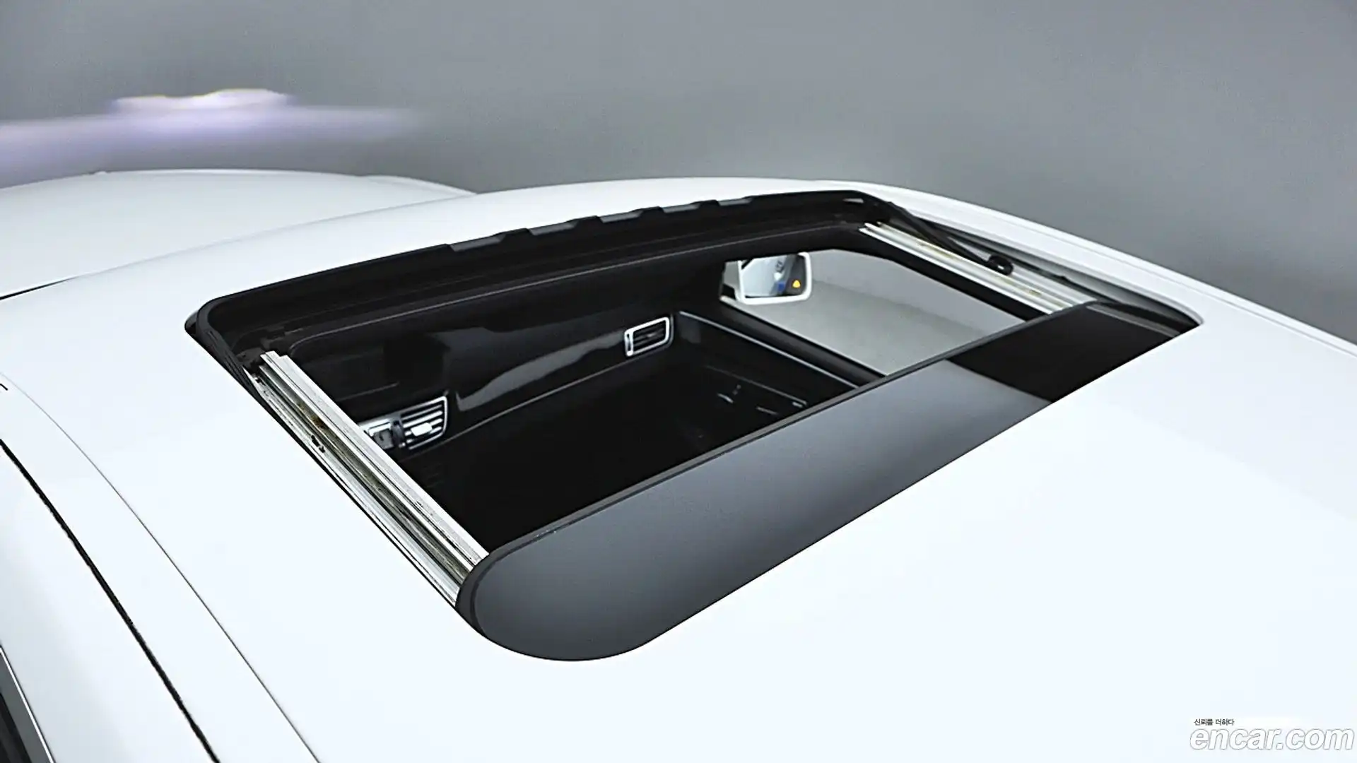 E-Class Mercedes-Benz 2016.2-OPTION-024