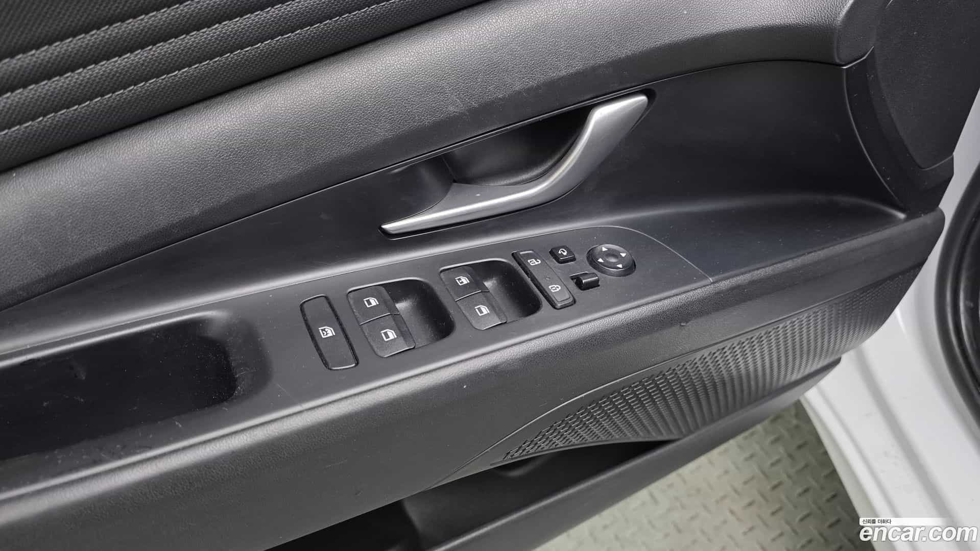AVANTE Hyundai 2021.6-OPTION-023