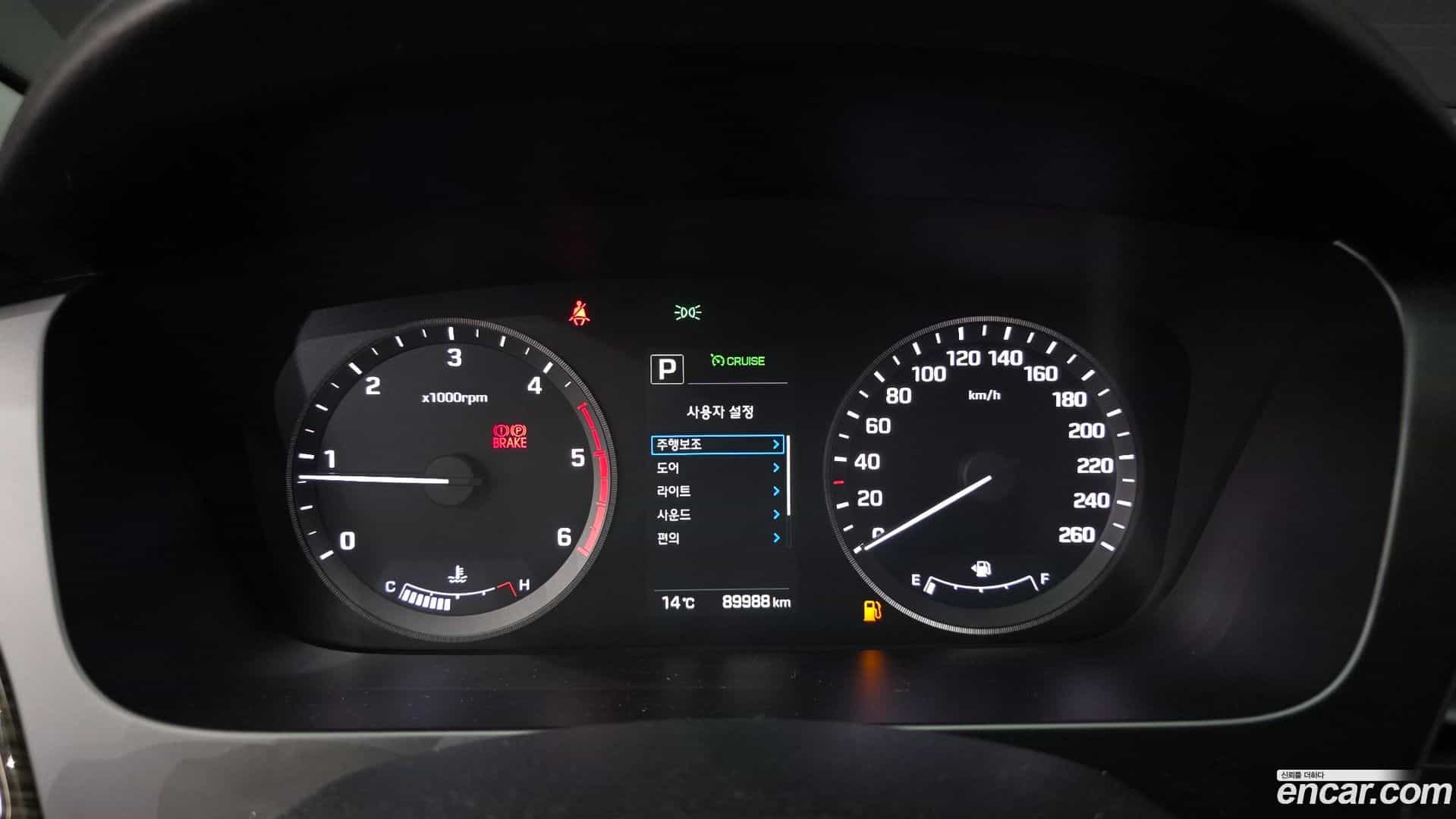 Sonata Hyundai 2016.2-INNER-008