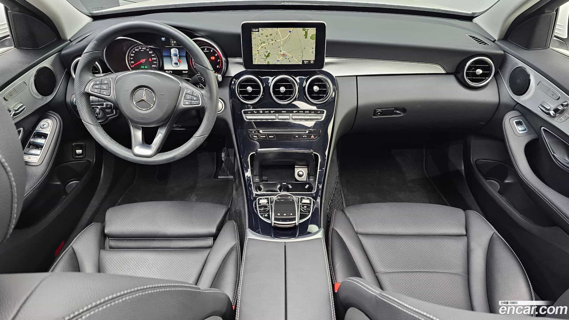 C-Class Mercedes-Benz 2017.8-INNER-007