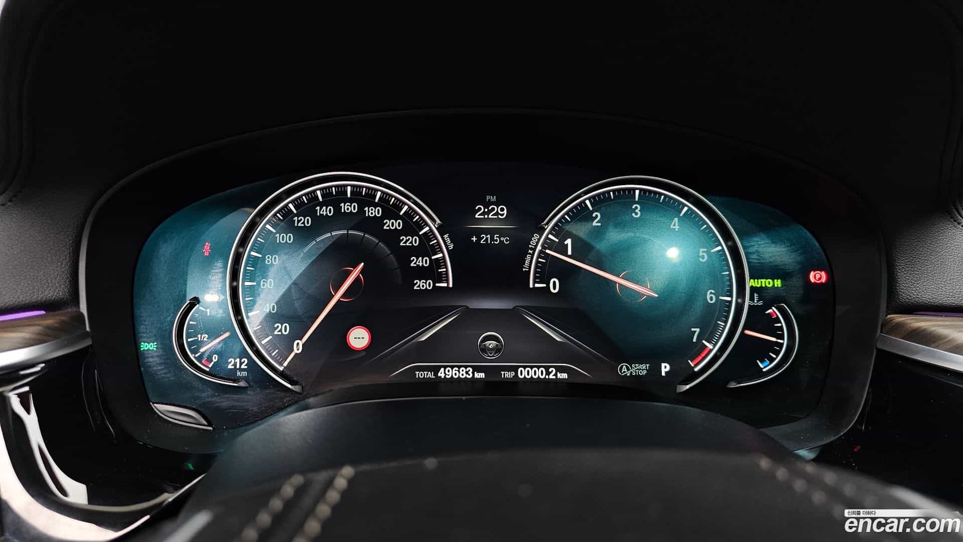 5-Series BMW 2018.4-INNER-008