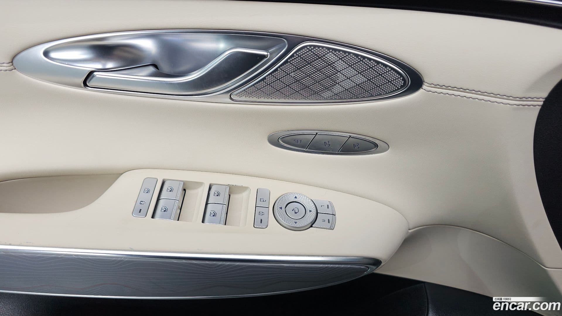 Main__Slider__Photo:GV70 Genesis 2021.9-26
