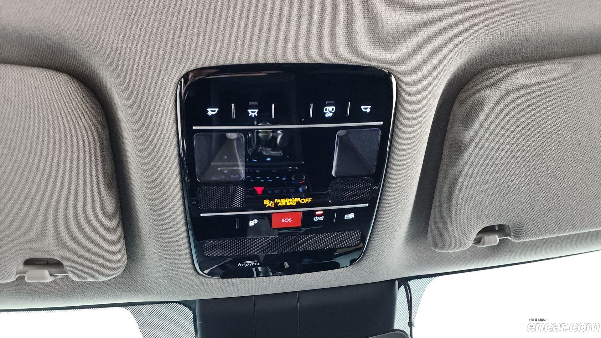 Main__Slider__Photo:Santafe Hyundai 2024.3-14