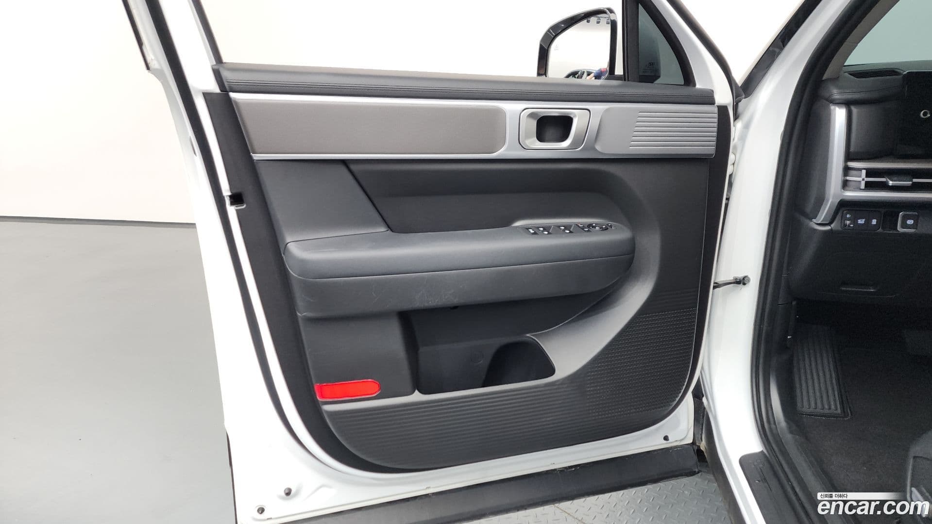 Main__Slider__Photo:Santafe Hyundai 2024.3-23