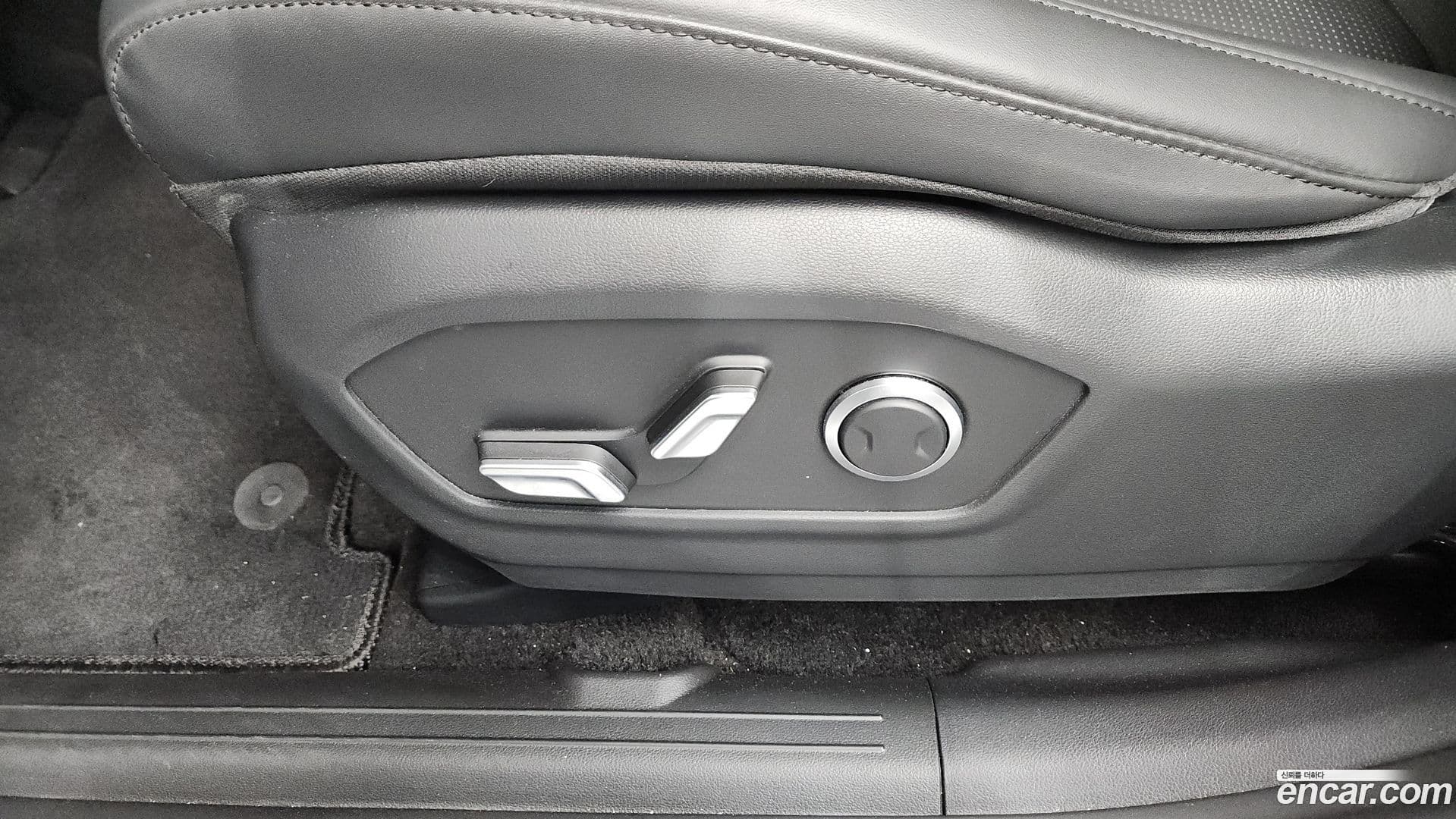 Main__Slider__Photo:Santafe Hyundai 2024.3-30