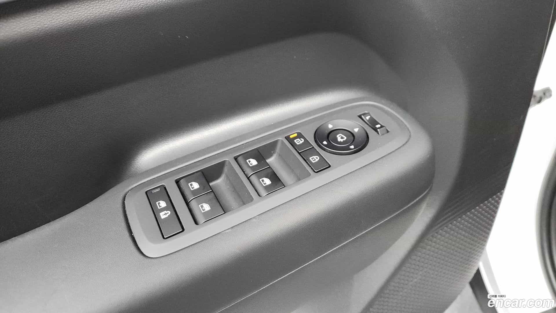 Santafe Hyundai 2024.3-OPTION-050