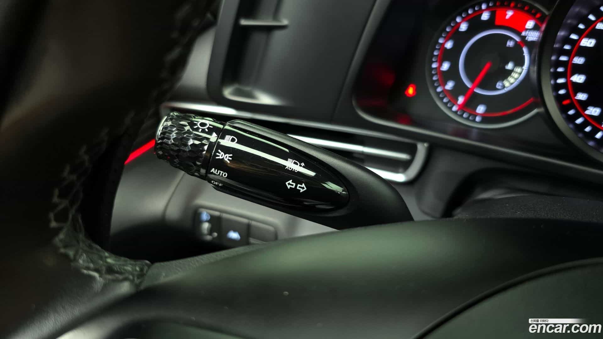 AVANTE Hyundai 2020.9-OPTION-021