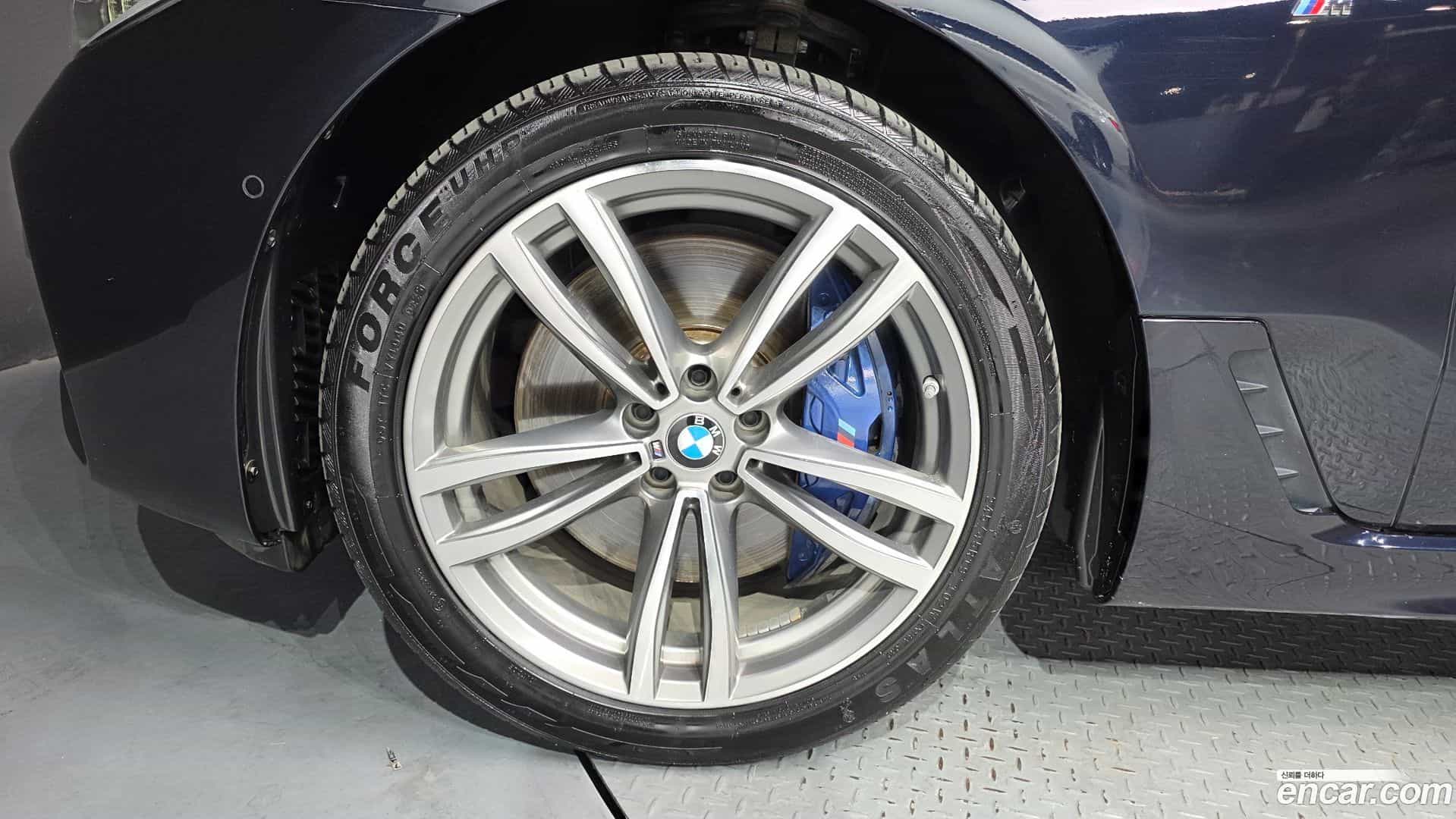 Gran Turismo BMW 2019.0-OUTER-005