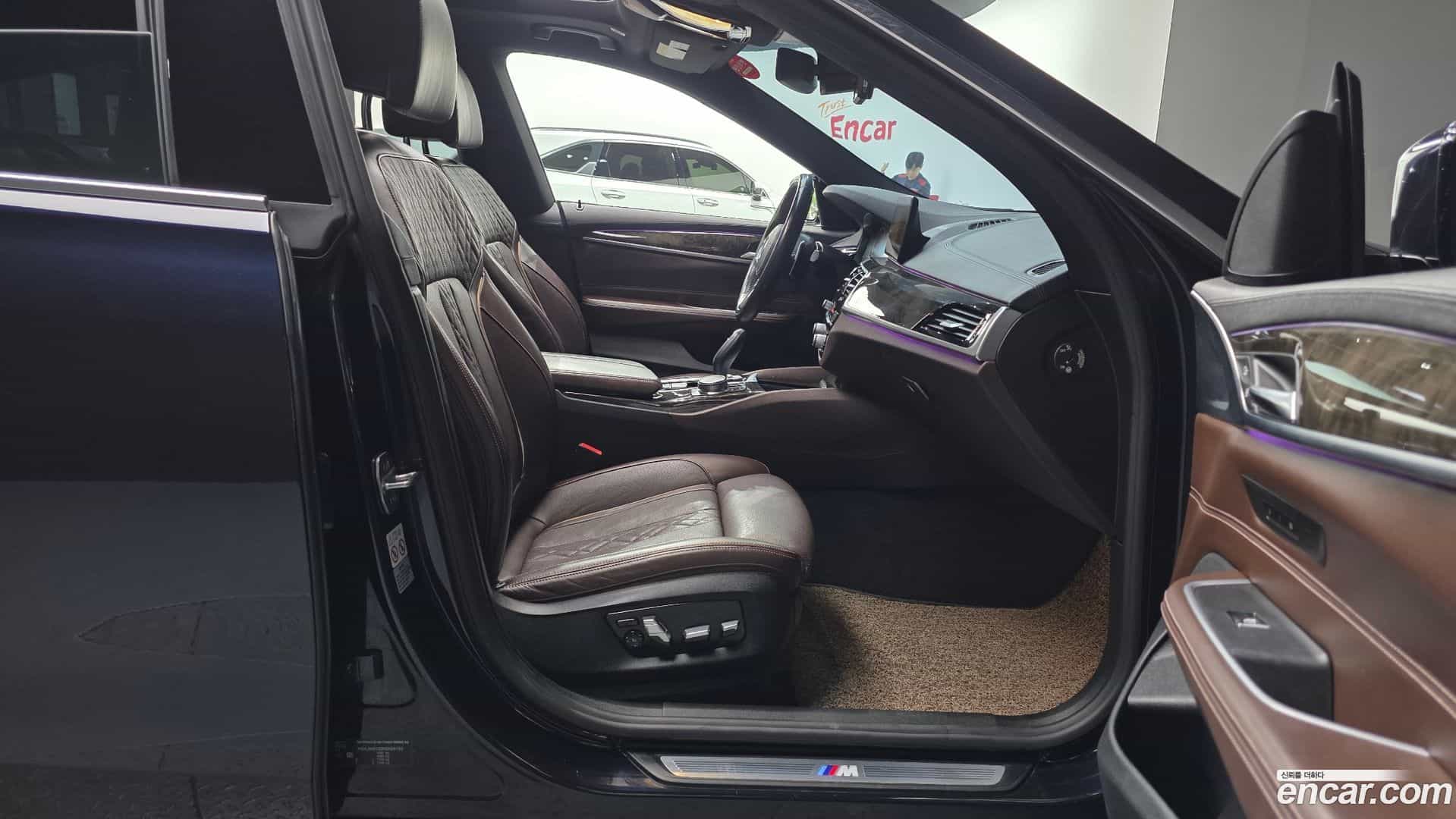 Gran Turismo BMW 2019.0-OPTION-015