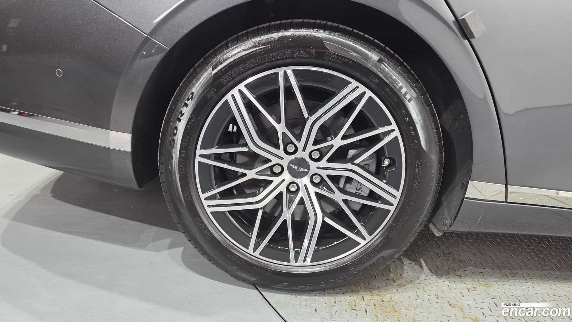 G90 Genesis 2023.0-OUTER-005