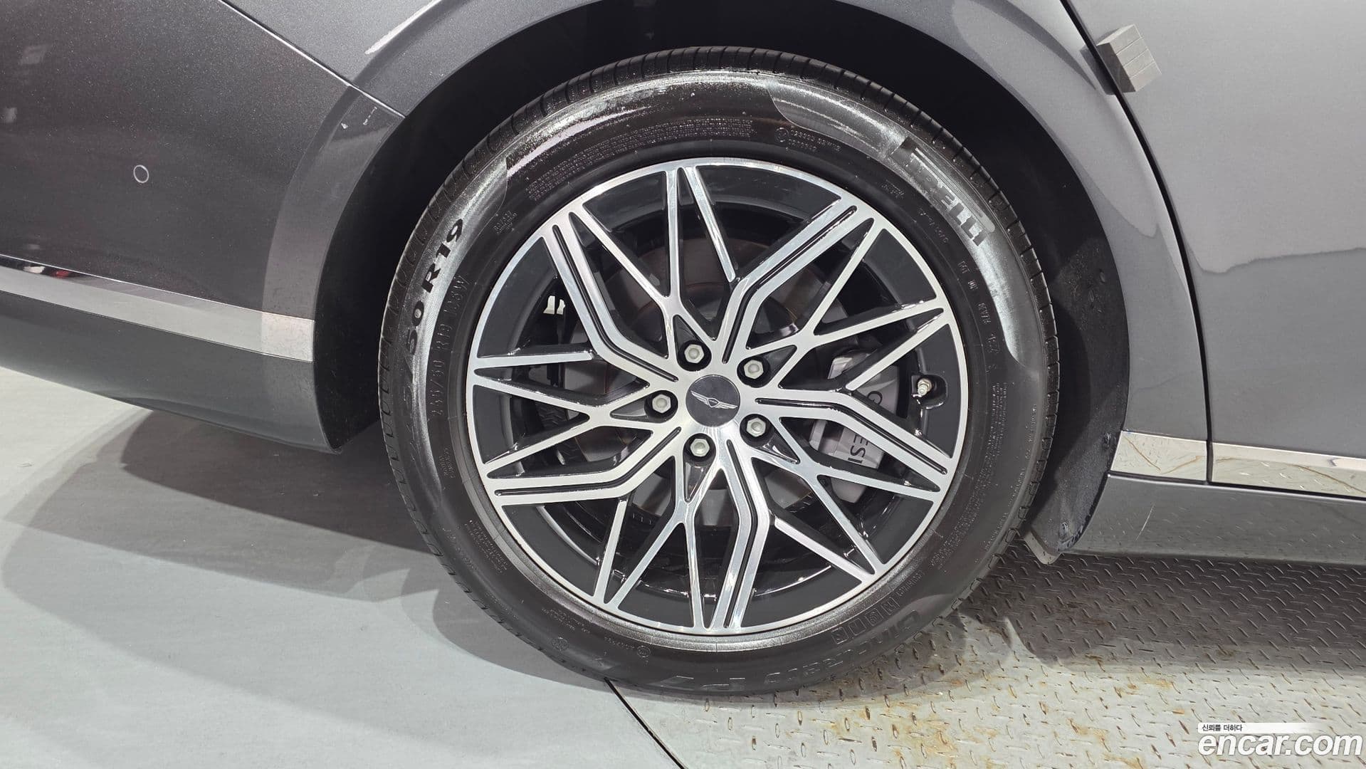Main__Slider__Photo:G90 Genesis 2023.0-4
