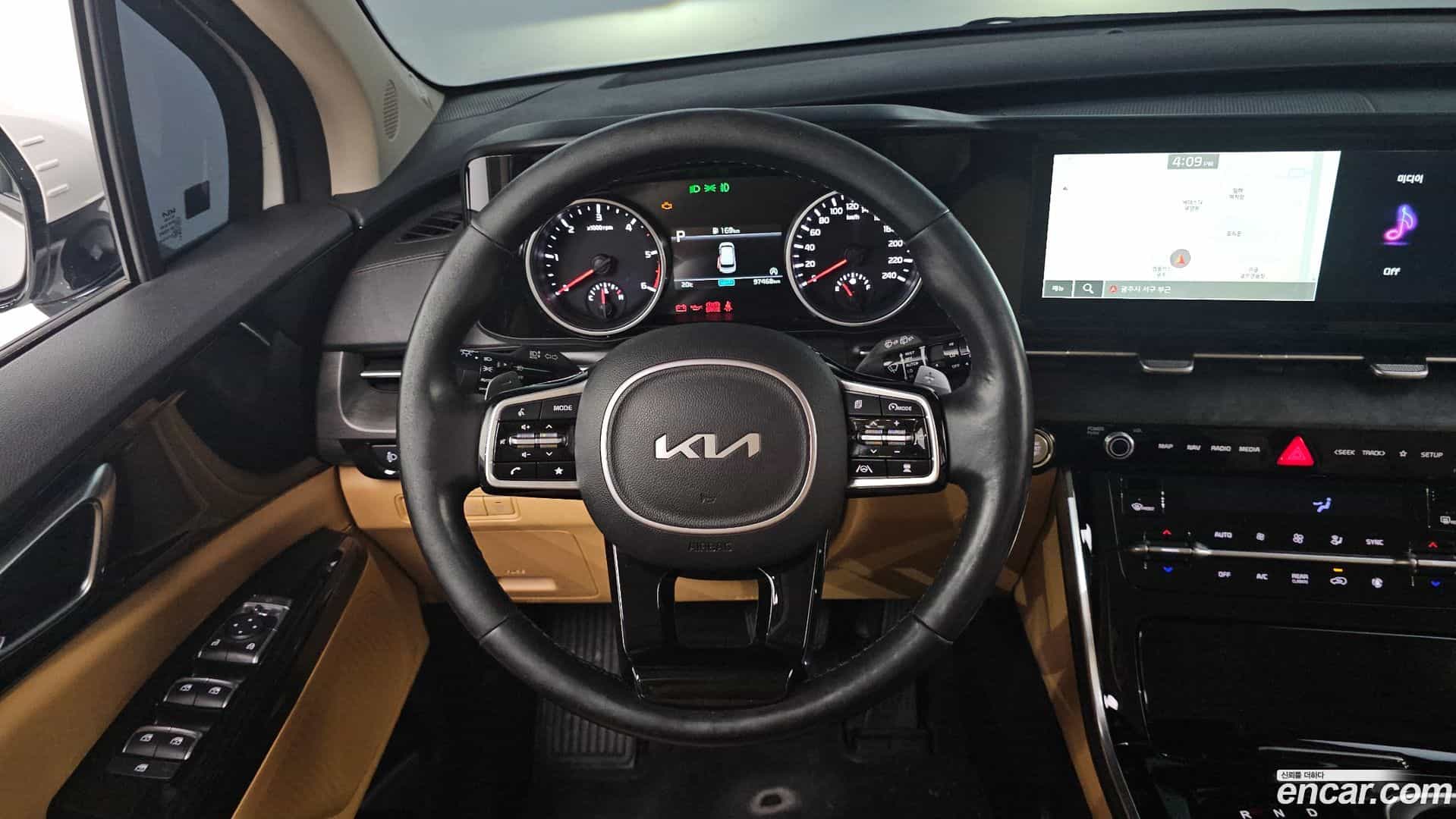 Canival Kia 2022.3-OPTION-017