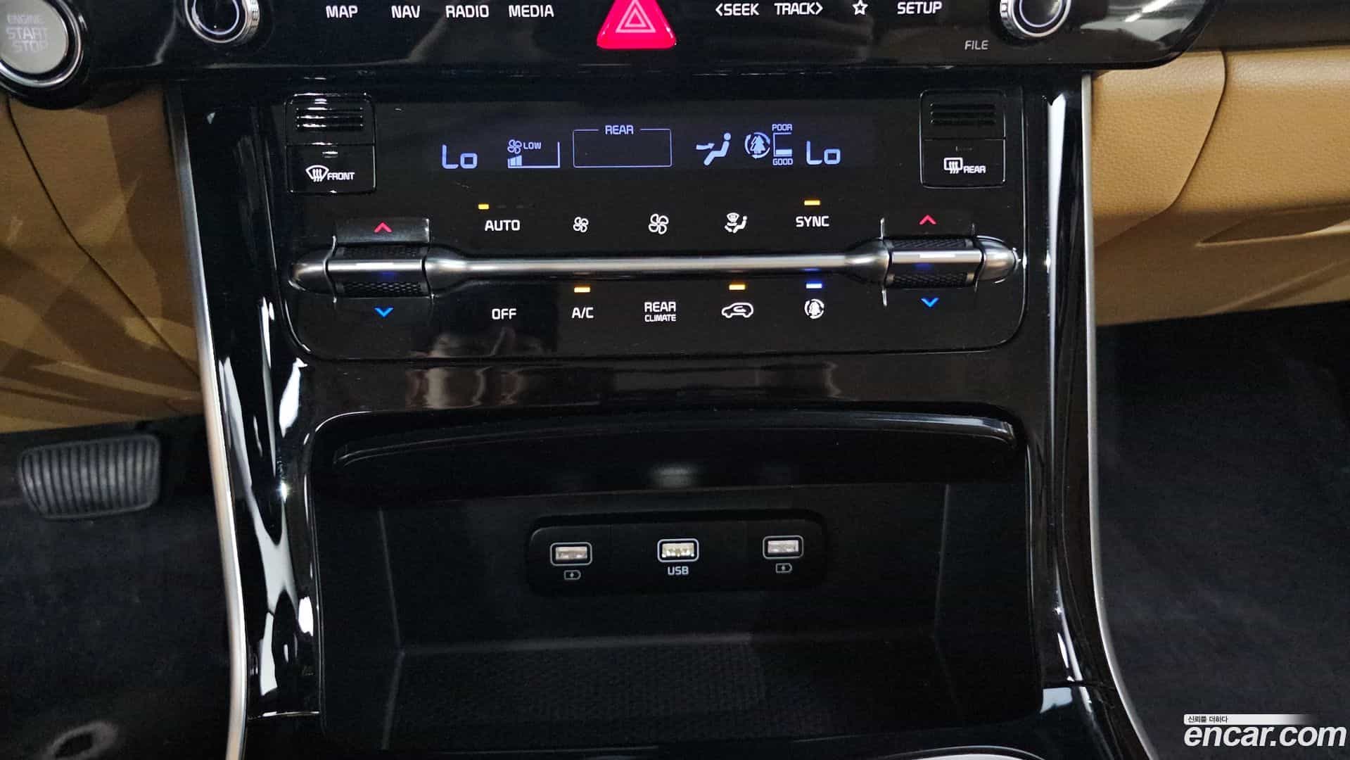 Canival Kia 2022.3-OPTION-021