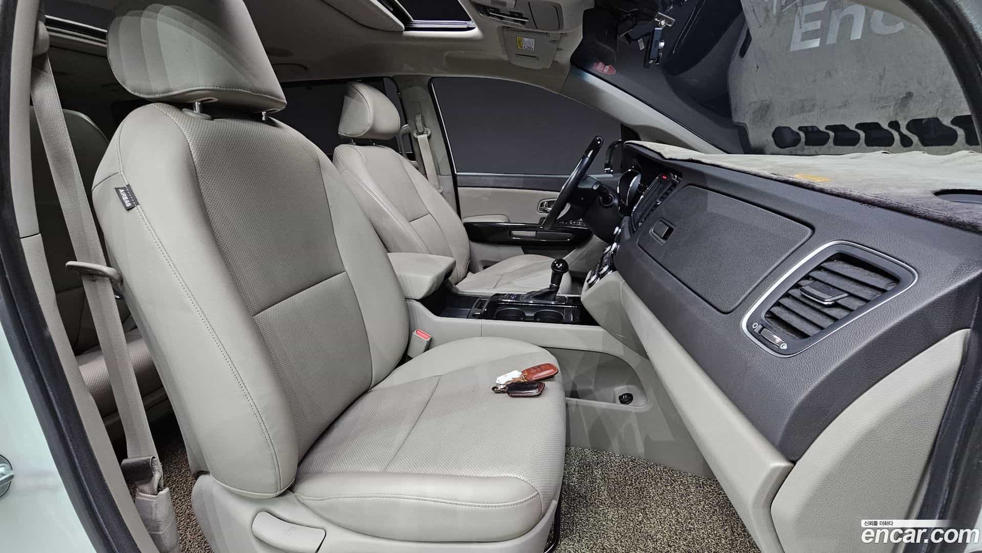 Canival Kia 2015.10-INNER-010