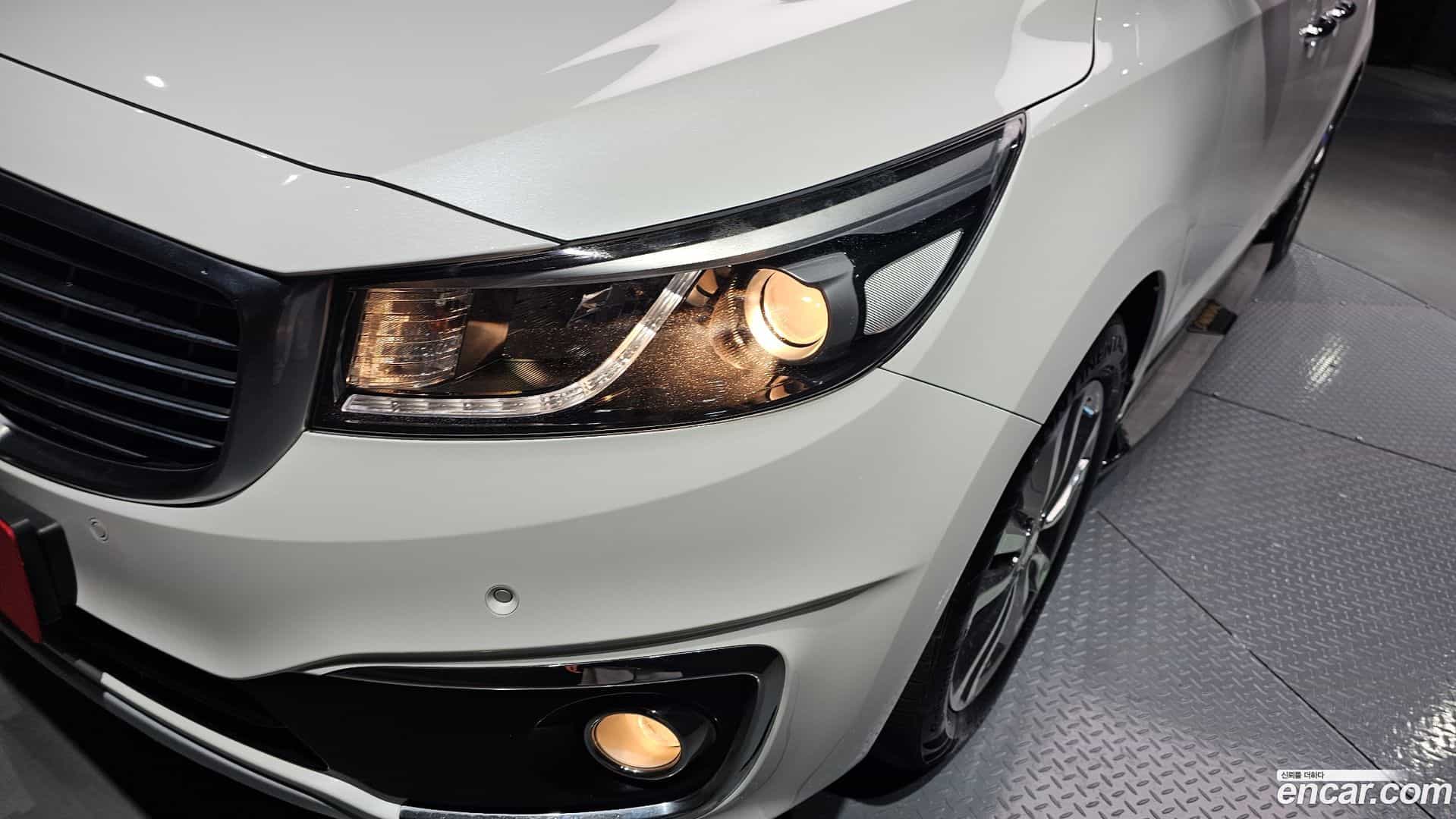 Canival Kia 2015.10-OUTER-032