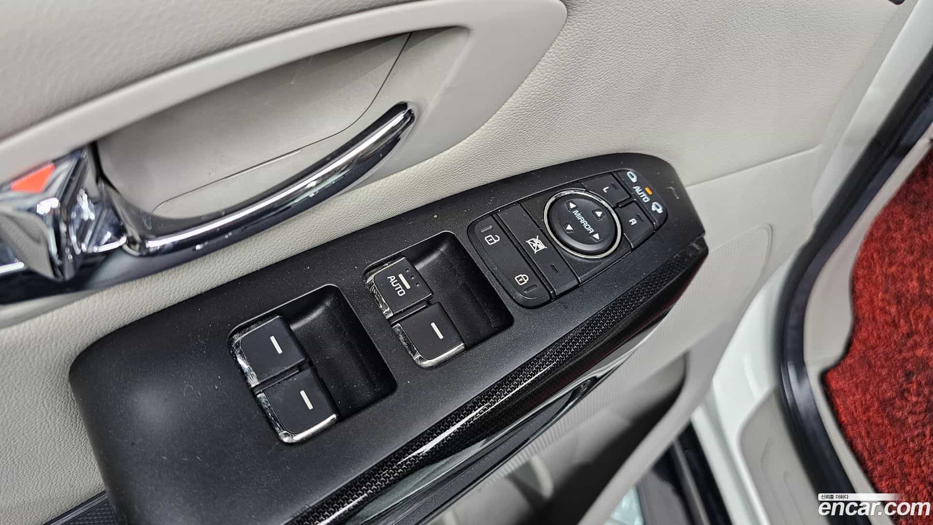 Canival Kia 2015.10-OPTION-041