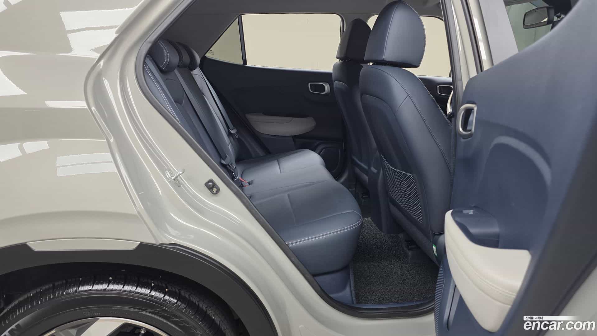 Venue Hyundai 2021.6-OPTION-016