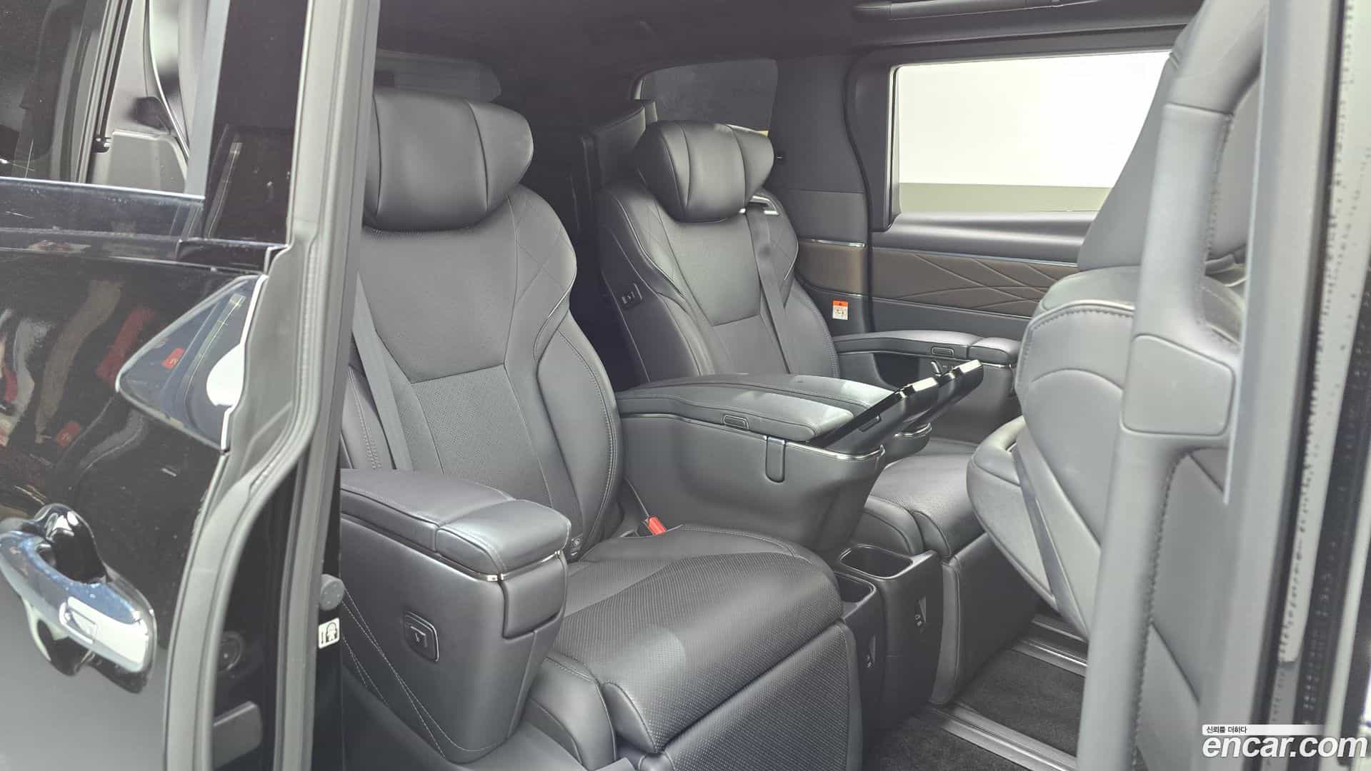 Alphard Toyota 2024.10-OPTION-041