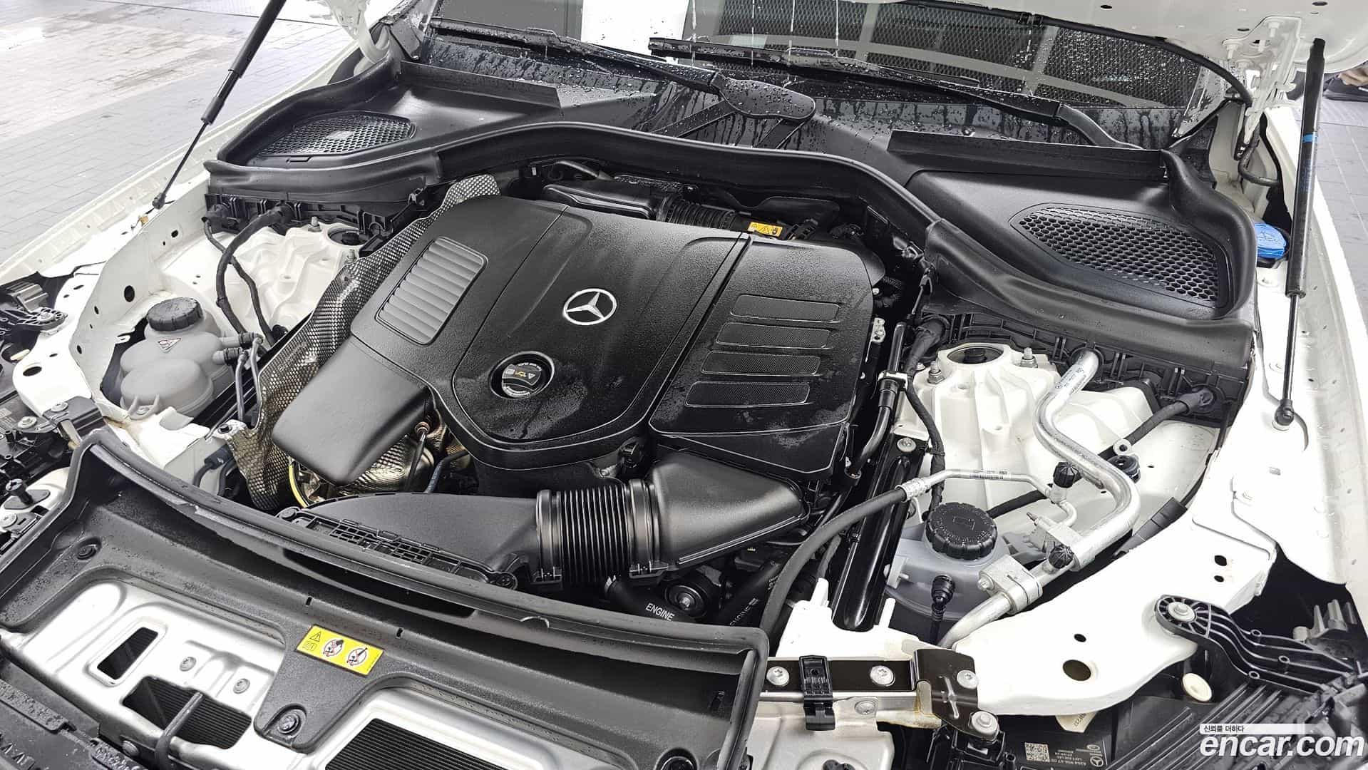 GLC-Class Mercedes-Benz 2024.5-OUTER-006