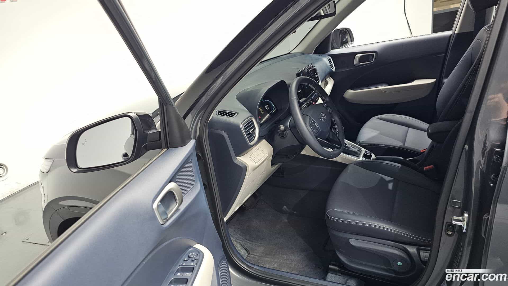 Venue Hyundai 2025.6-INNER-010