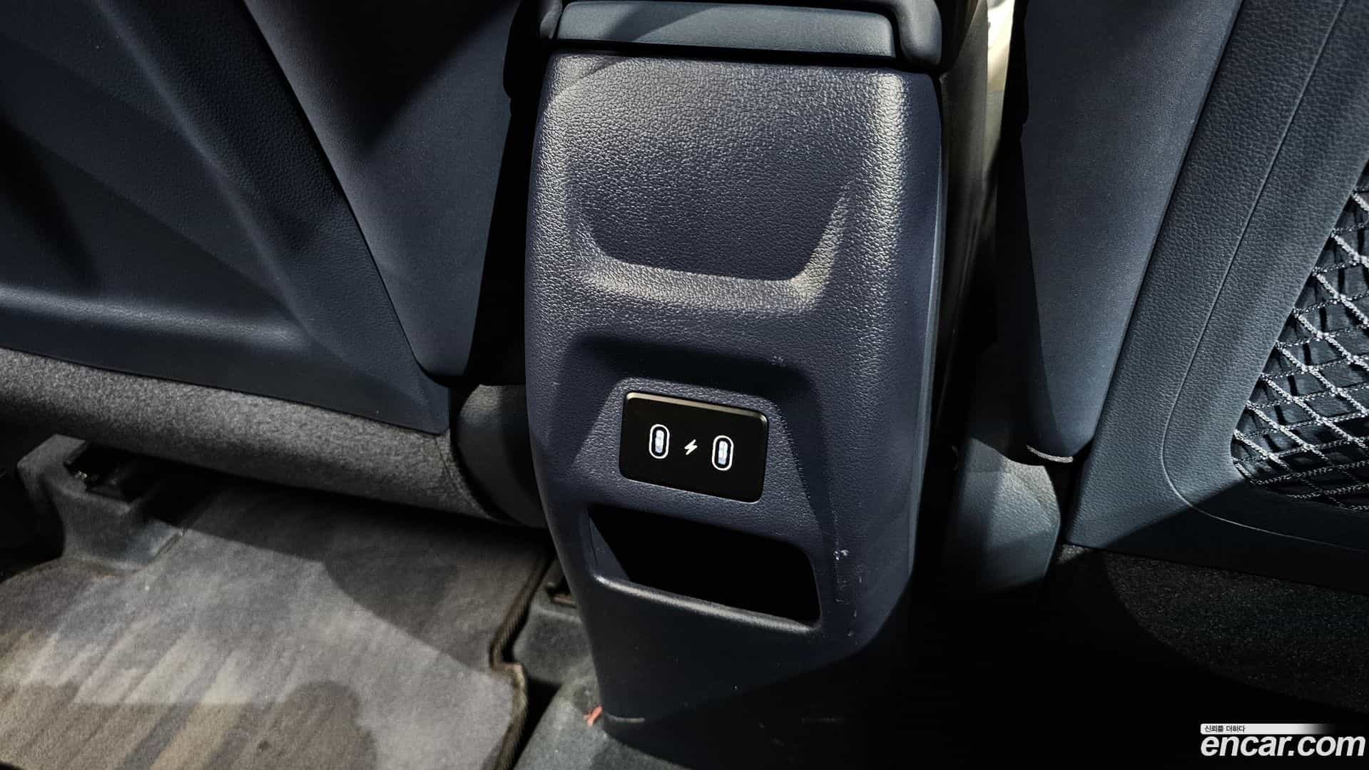 Venue Hyundai 2025.6-OPTION-045