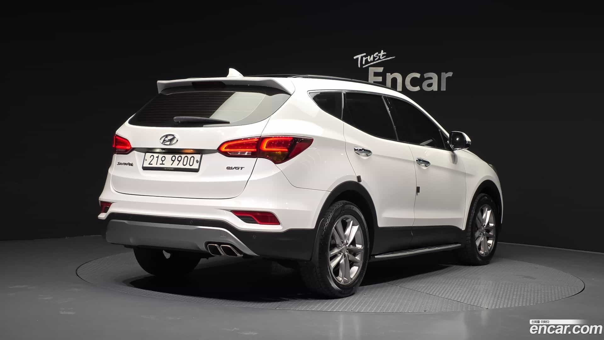 Santafe Hyundai 2015.6-OUTER-002