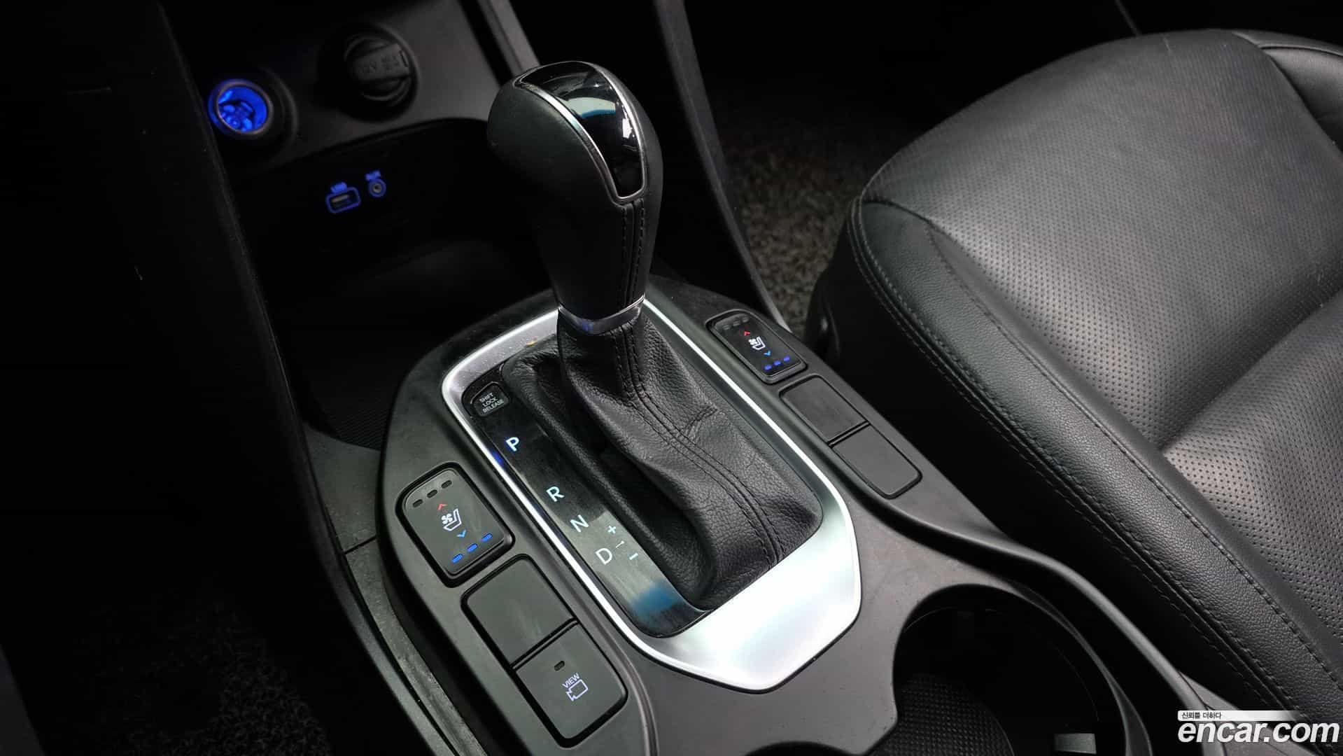 Santafe Hyundai 2015.6-INNER-009