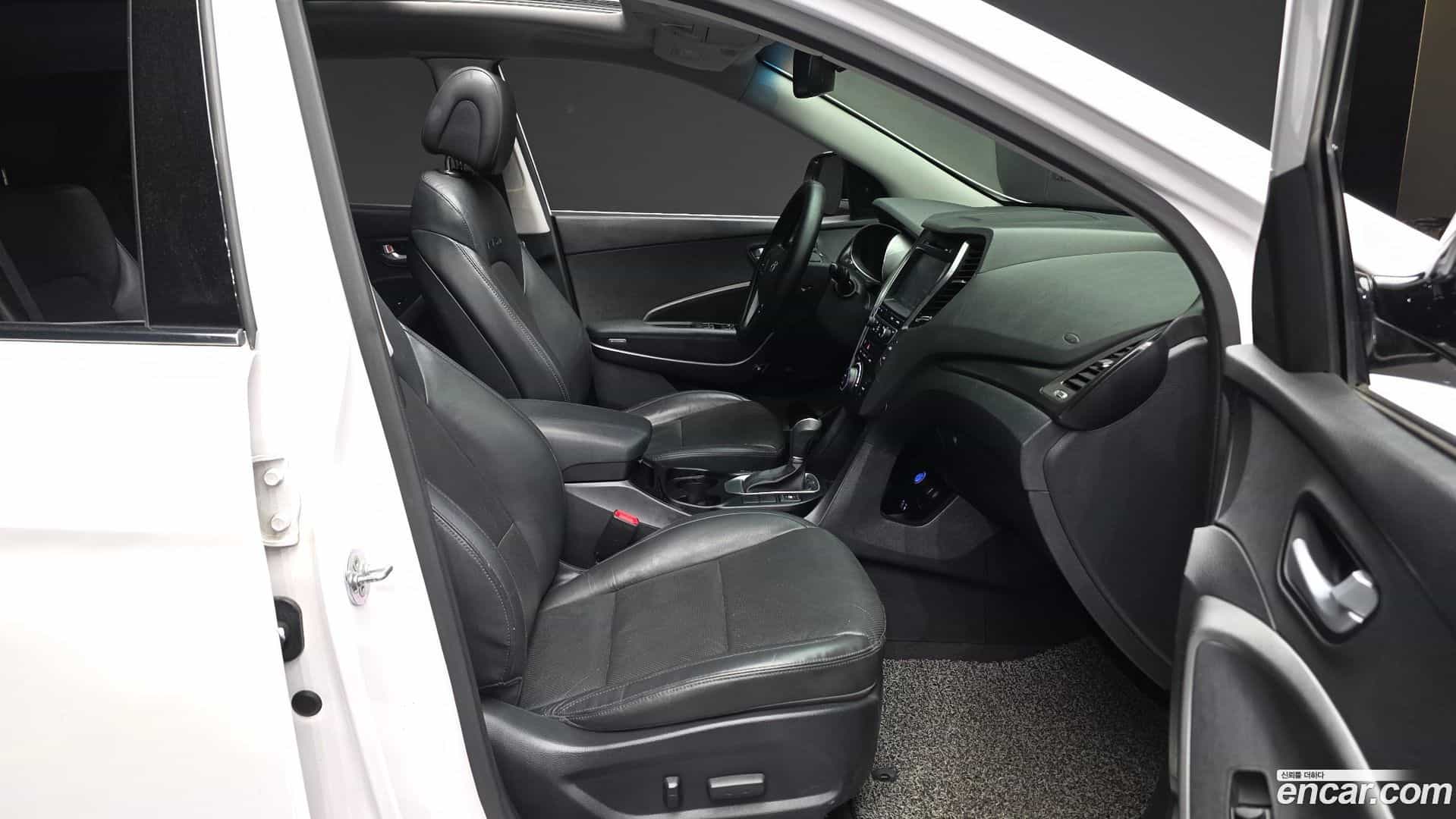 Santafe Hyundai 2015.6-OPTION-015