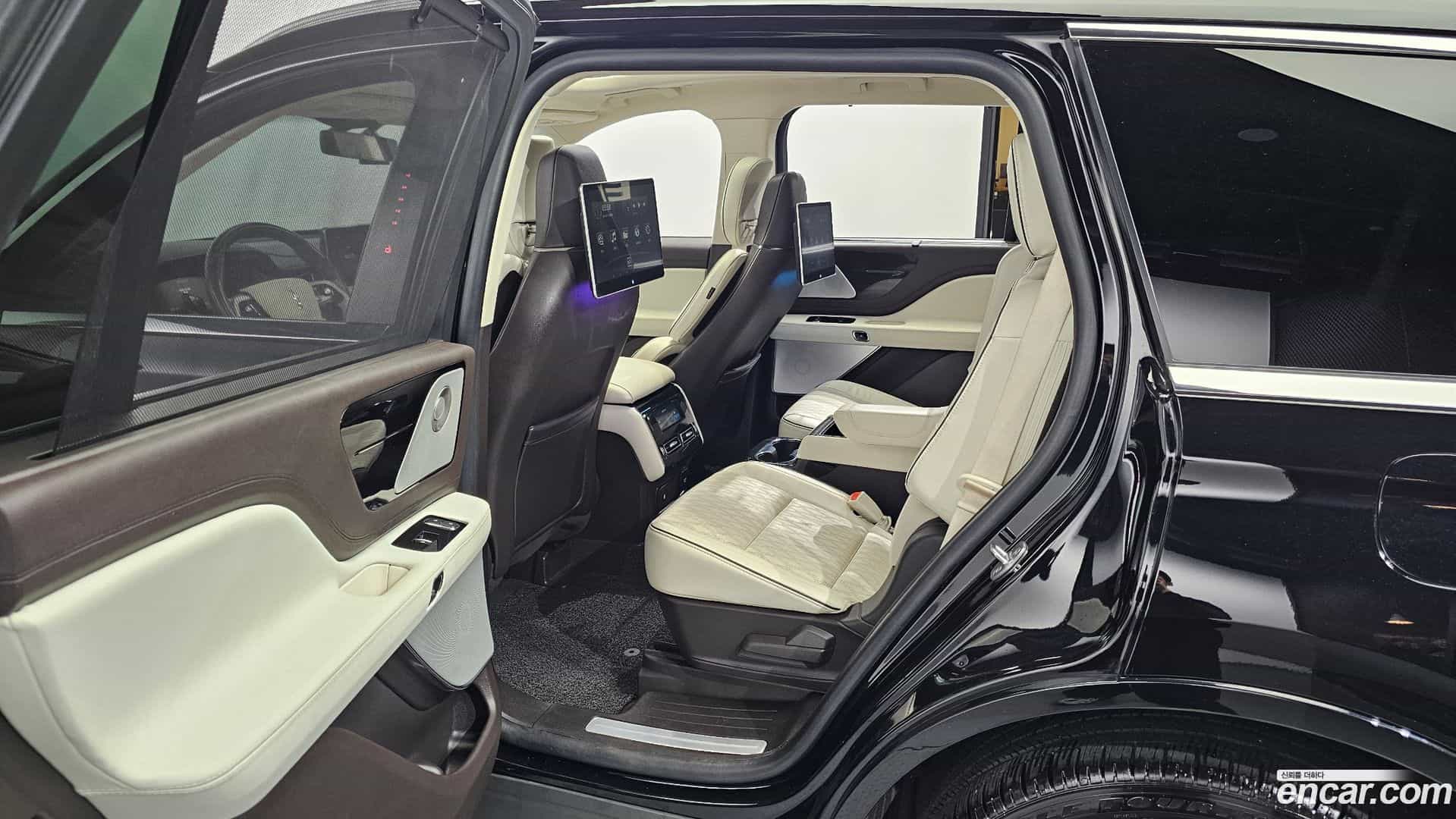 Aviator Lincoln 2022.8-OPTION-015