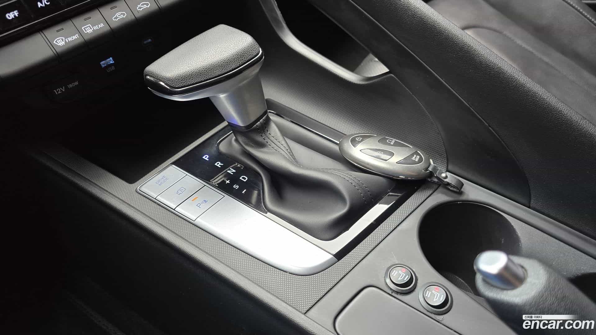 AVANTE Hyundai 2023.3-INNER-009