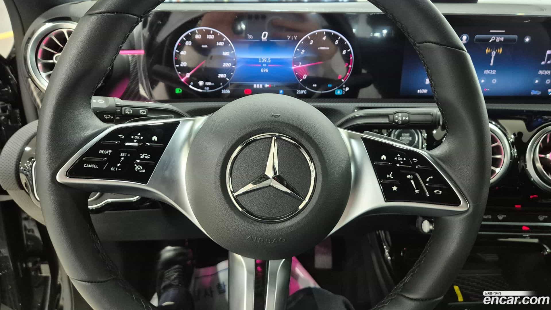 A-Class Mercedes-Benz 2024.11-OPTION-016