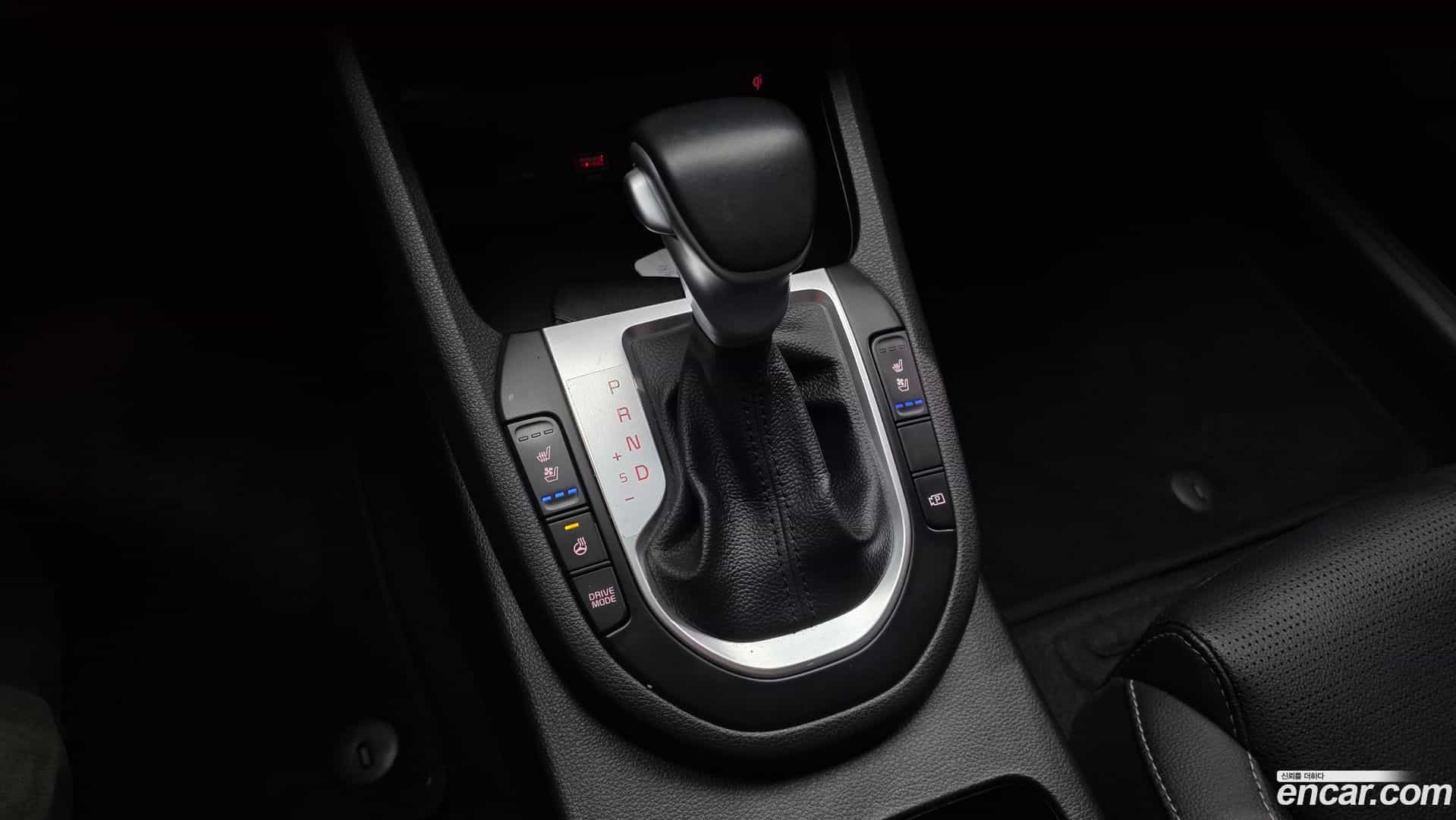 K3 Kia 2022.2-INNER-009
